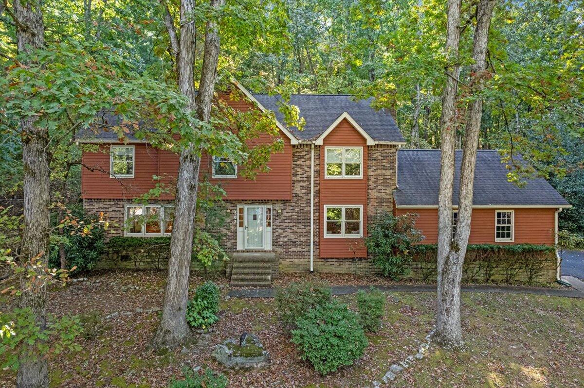 502 Hathaway Drive