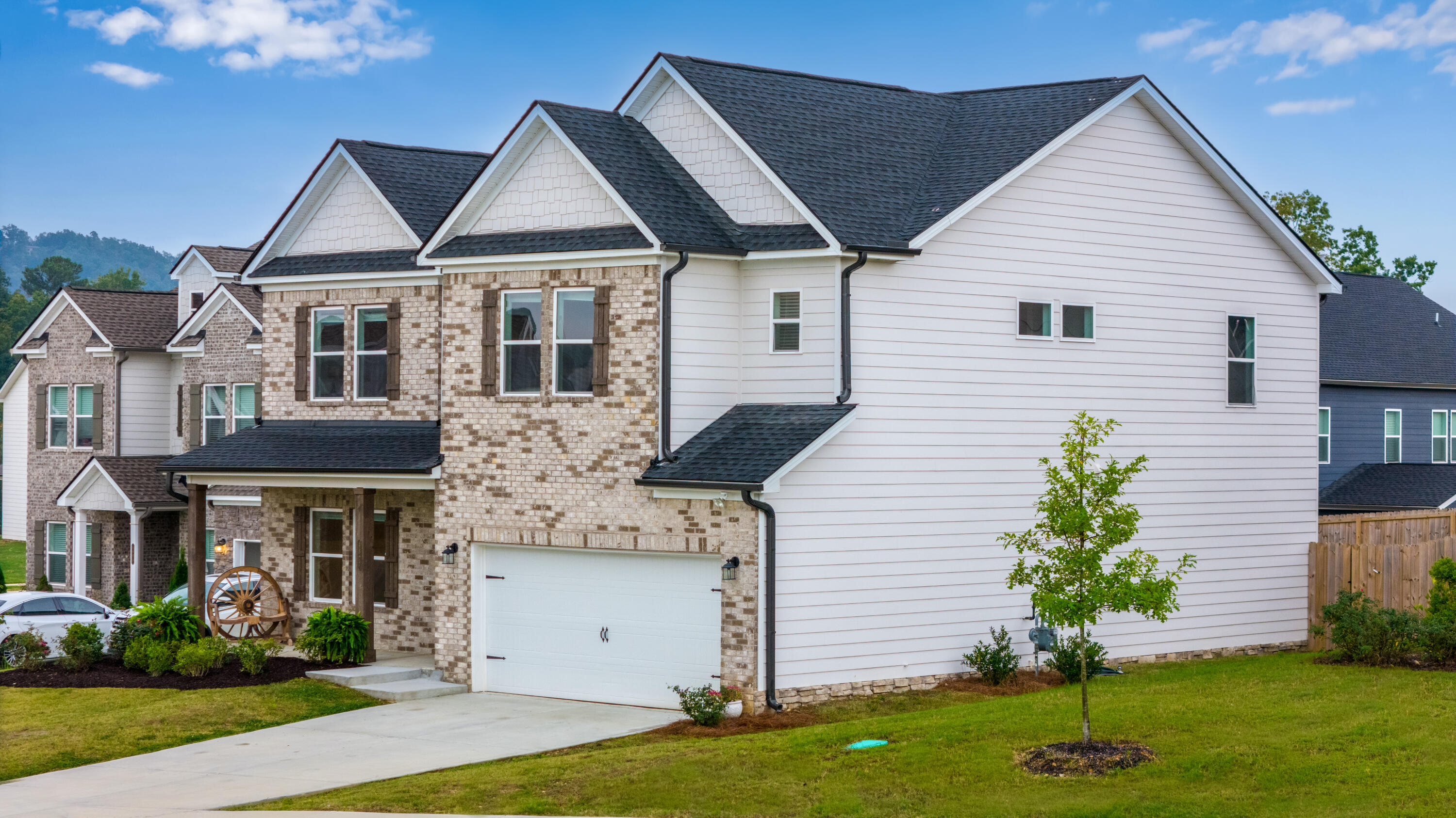 4827 Wellesley Drive, 206