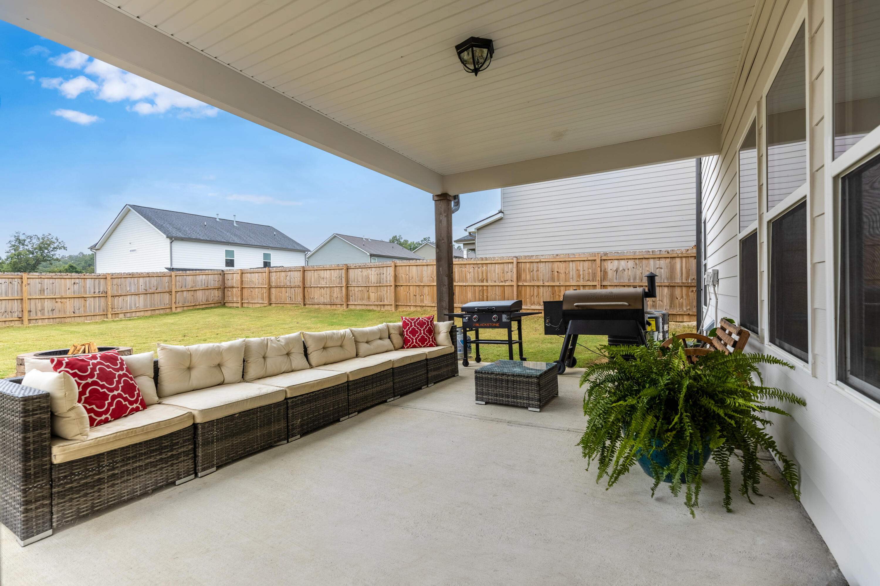 4827 Wellesley Drive, 206