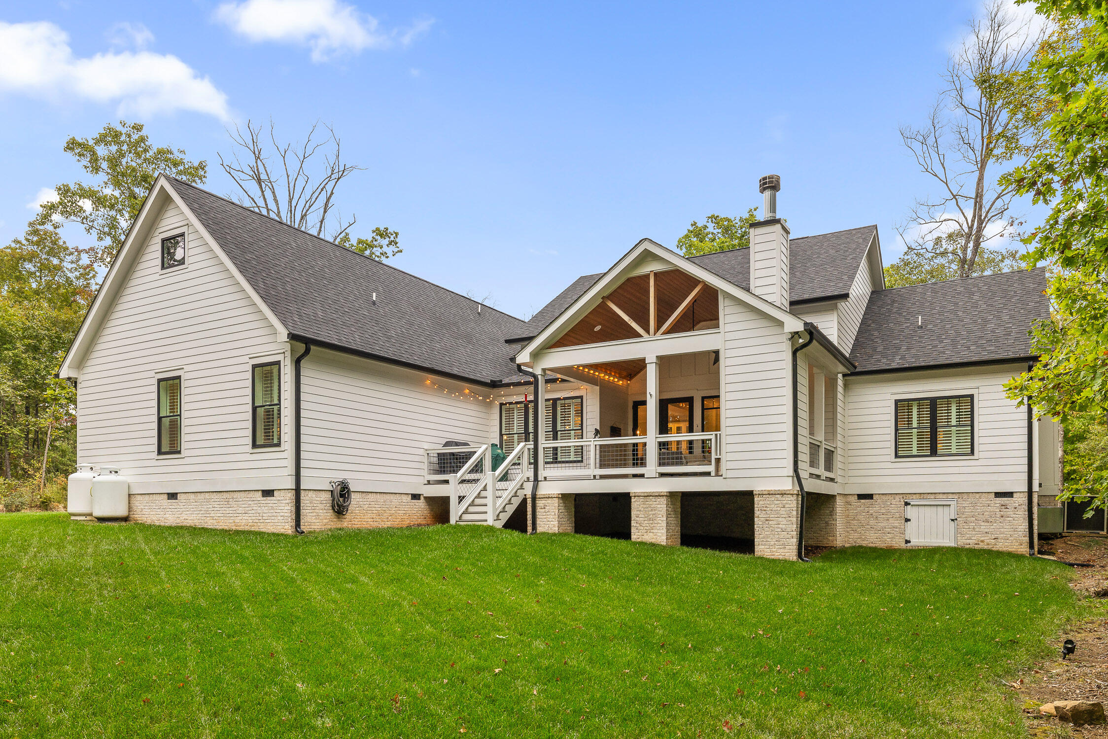 8225 Hixson Springs Road