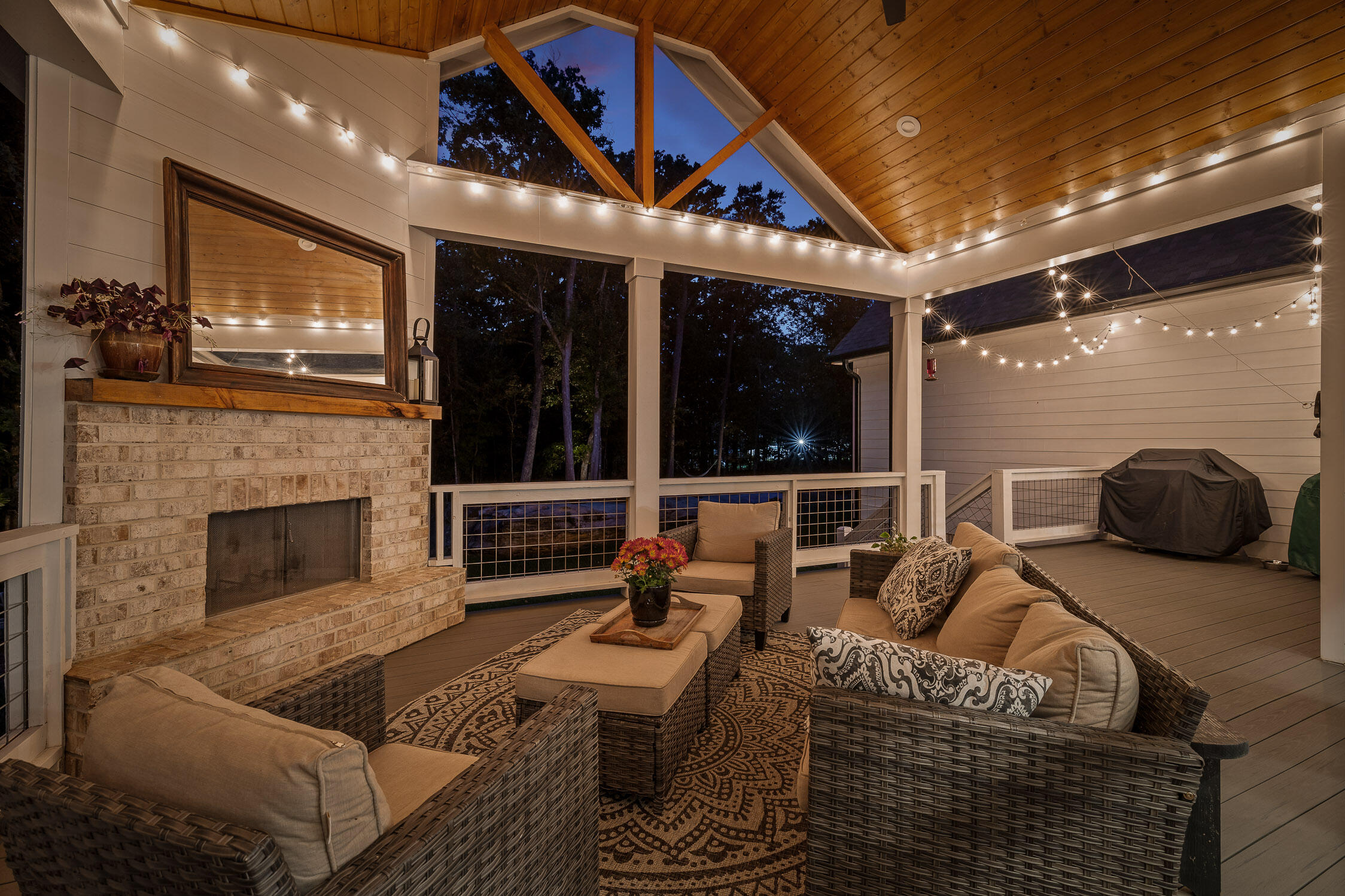 8225 Hixson Springs Road
