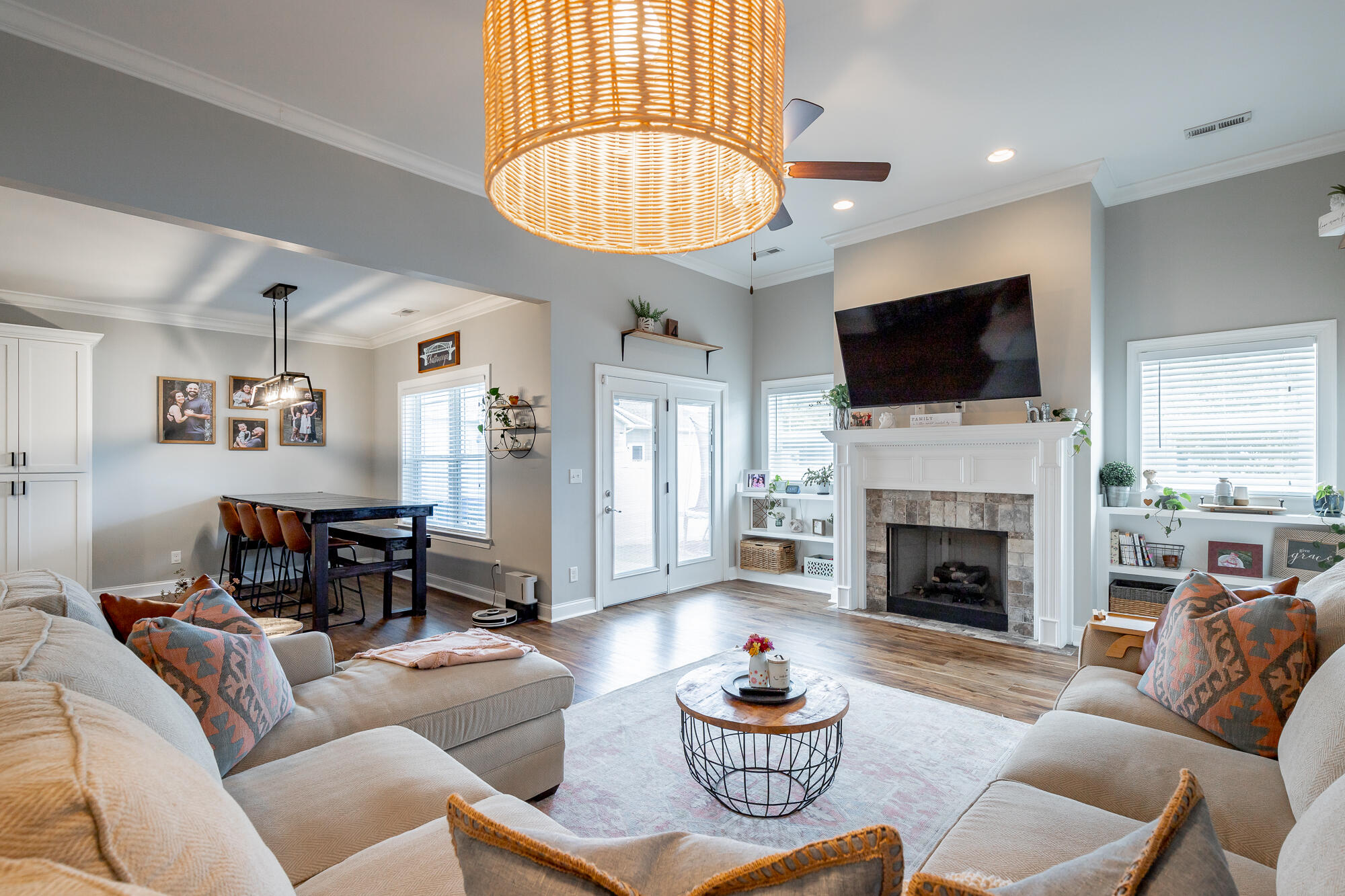 5321 Mandarin Circle