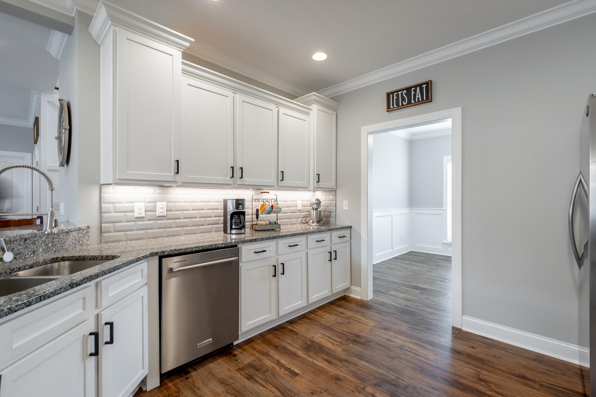 5321 Mandarin Circle