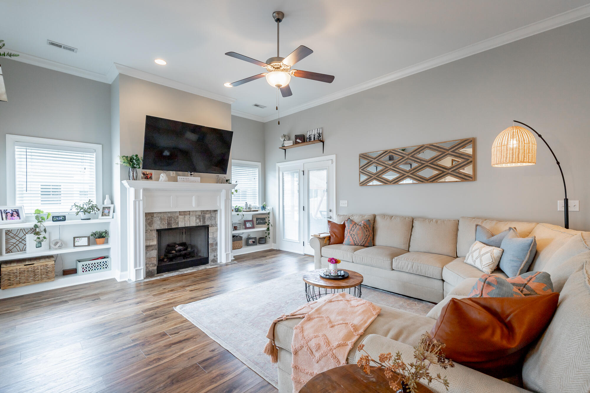 5321 Mandarin Circle