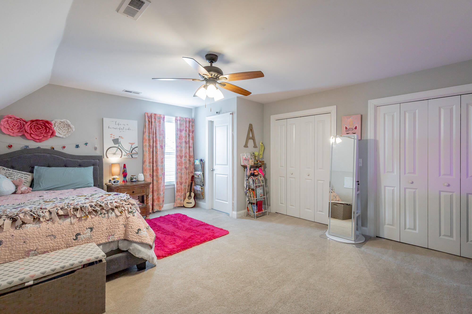 5321 Mandarin Circle