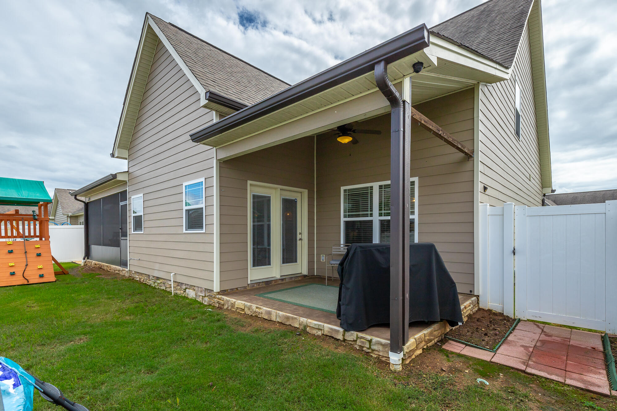 5321 Mandarin Circle