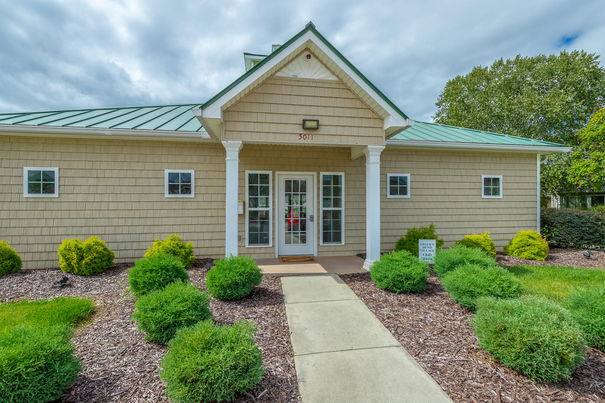 5321 Mandarin Circle