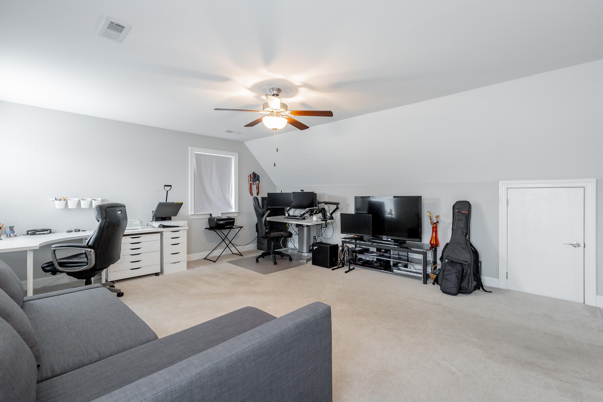 5321 Mandarin Circle