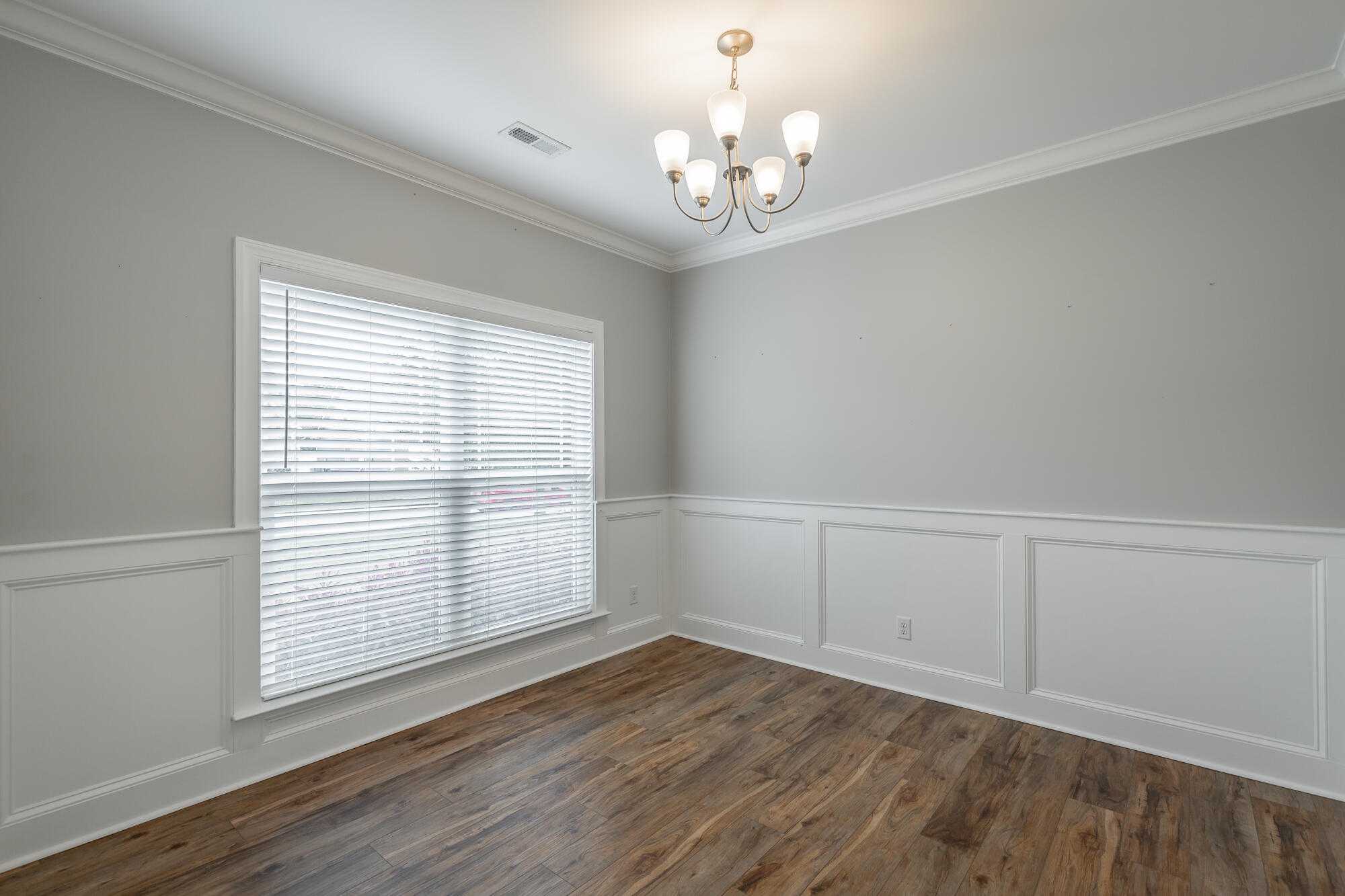 5321 Mandarin Circle
