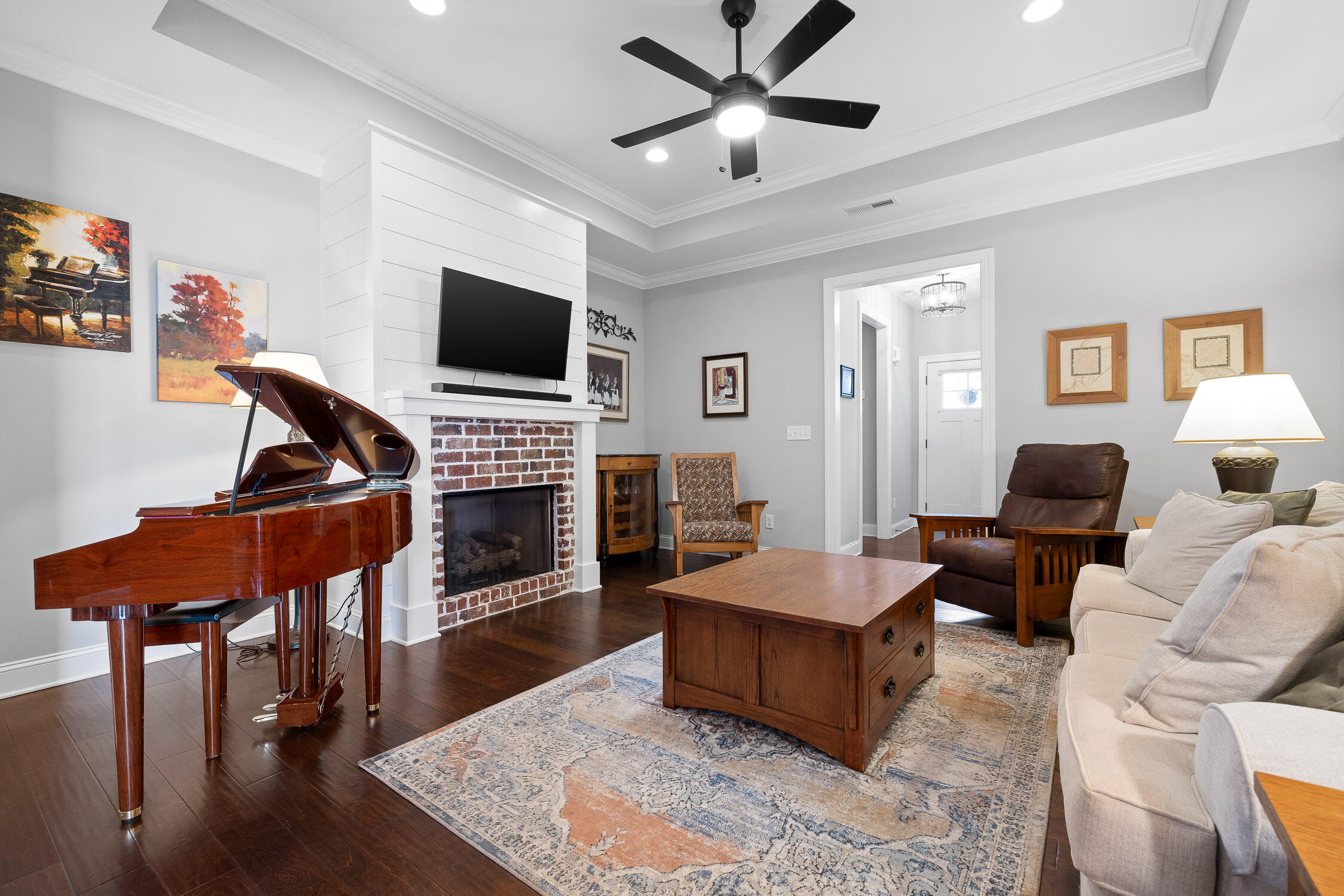 3450 Travertine Lane