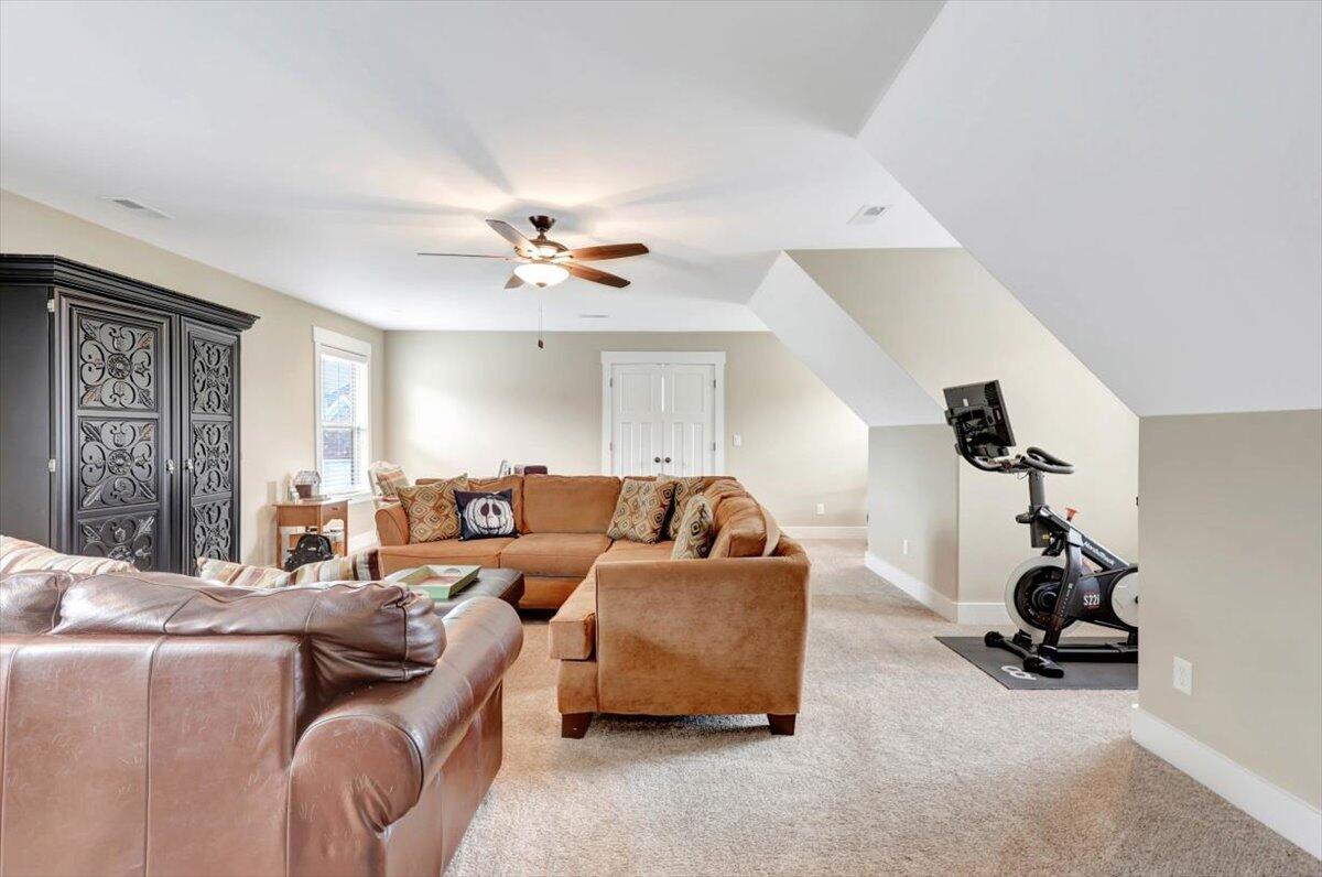 10992 Prairie Lake Drive, 20
