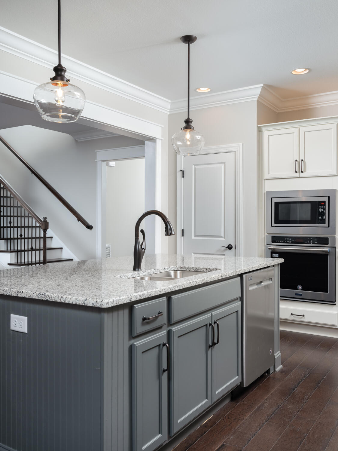 8132 Pennant Place, 64