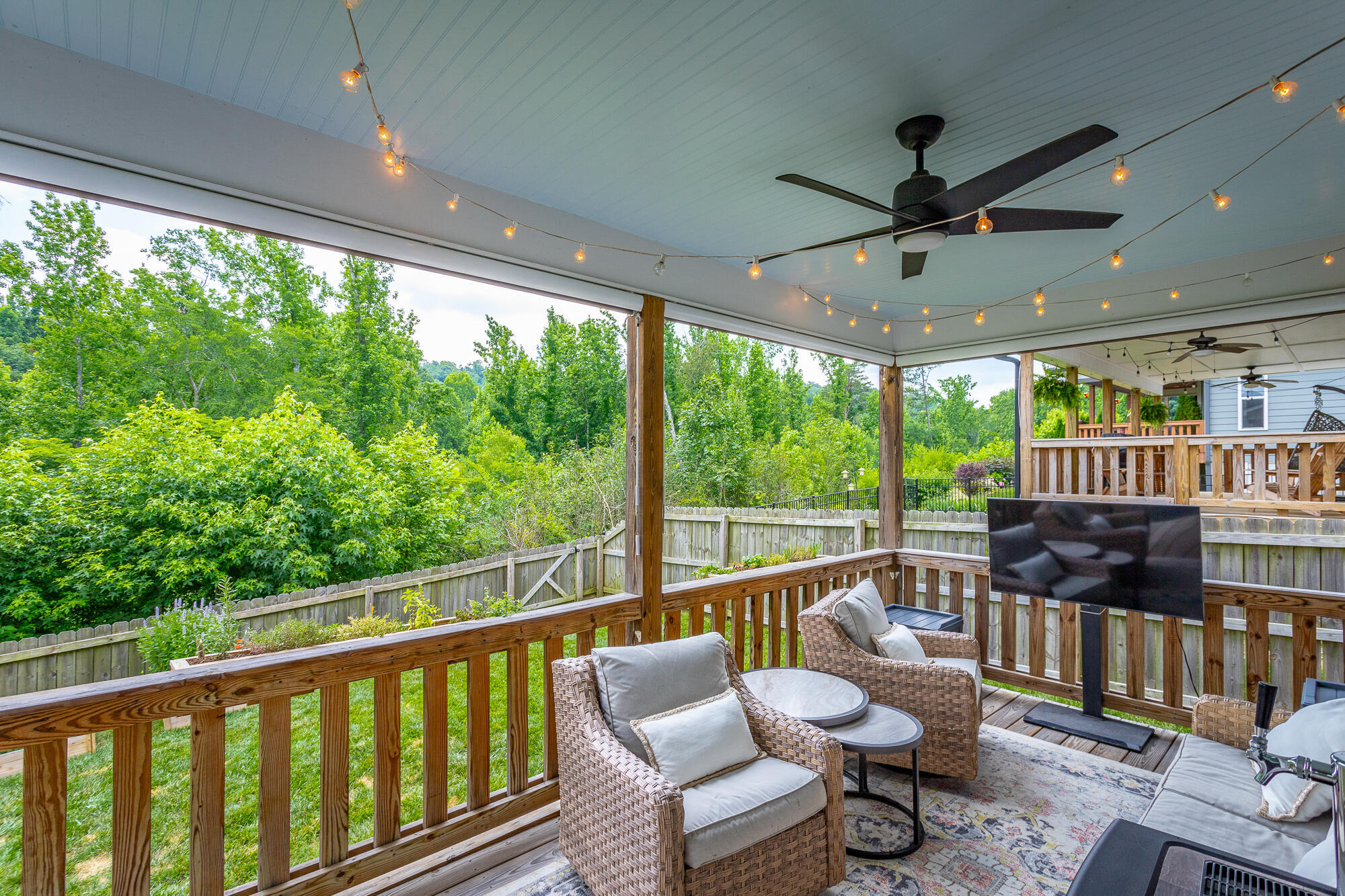 1758 Seven Pines Lane, 31