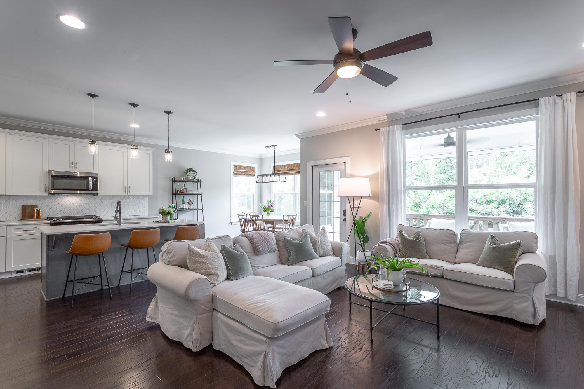 1758 Seven Pines Lane, 31