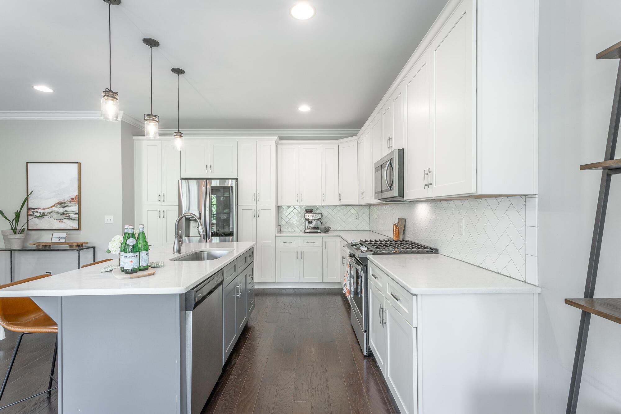 1758 Seven Pines Lane, 31
