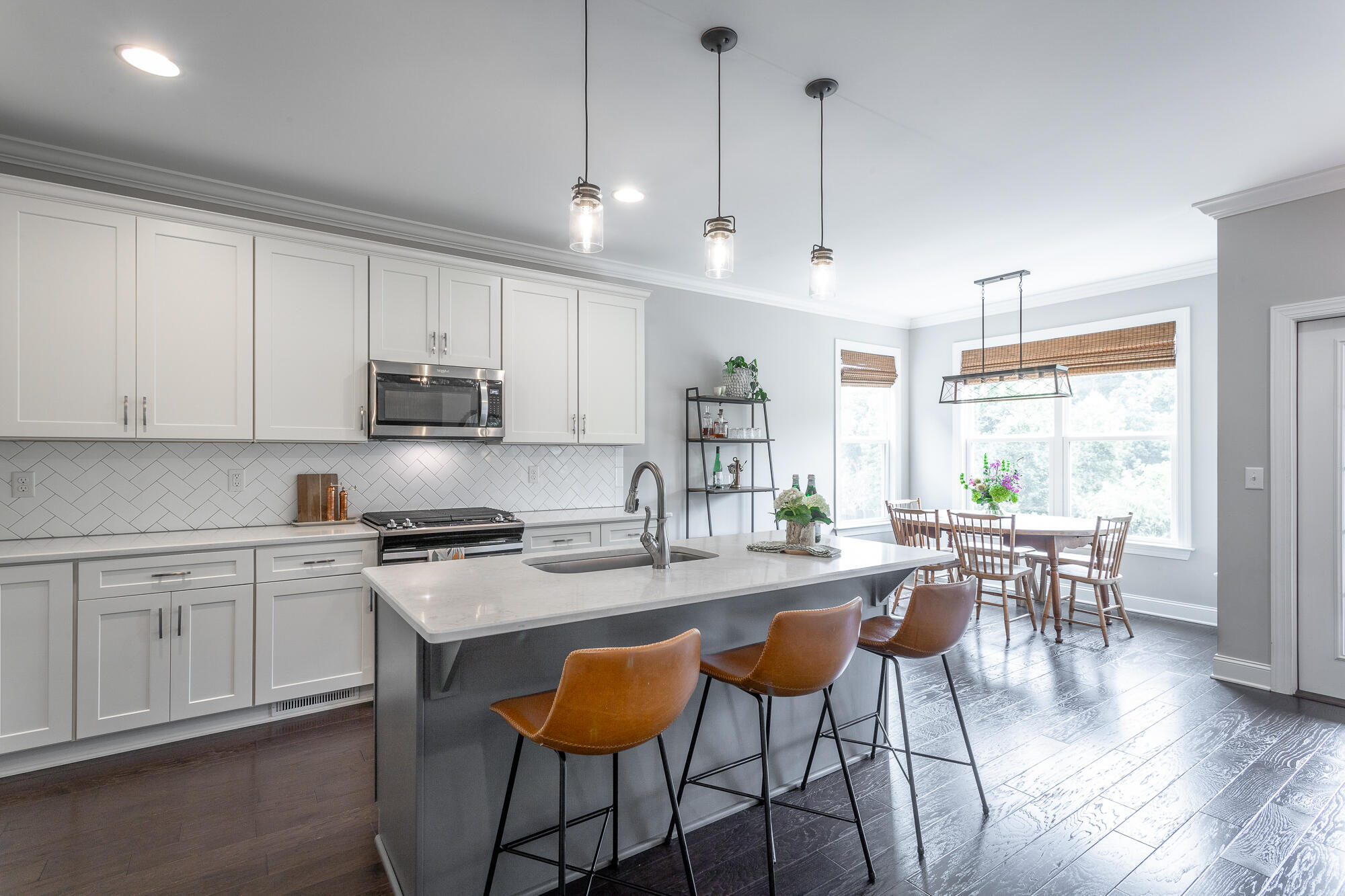 1758 Seven Pines Lane, 31