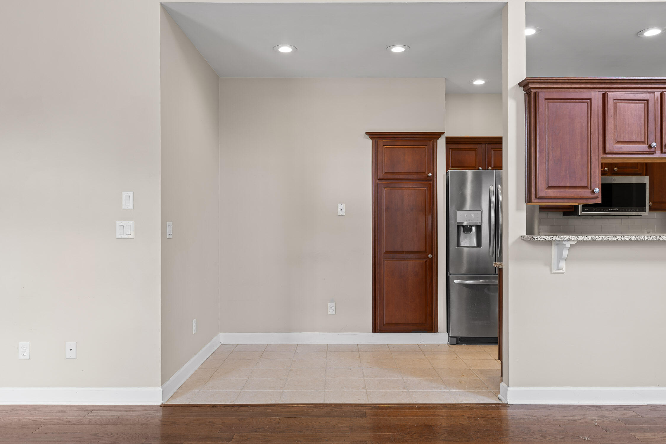 712 Outlook Lane