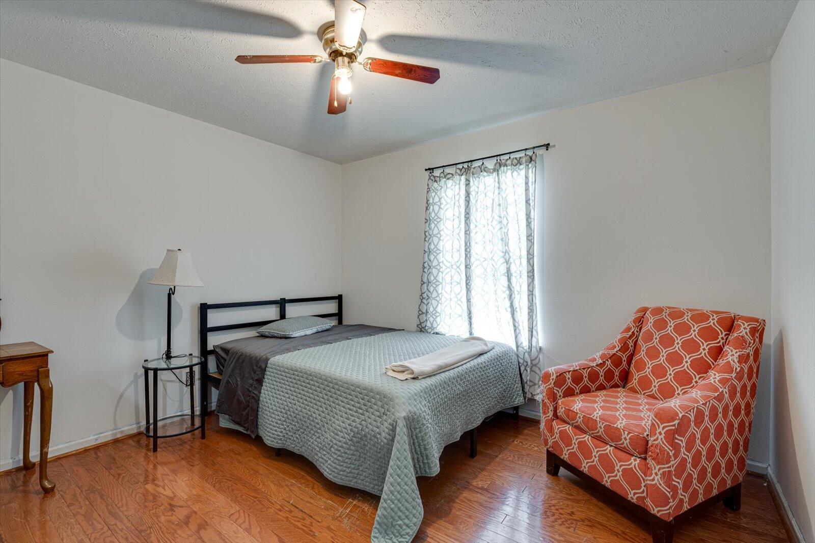 6701 Barclay Lane