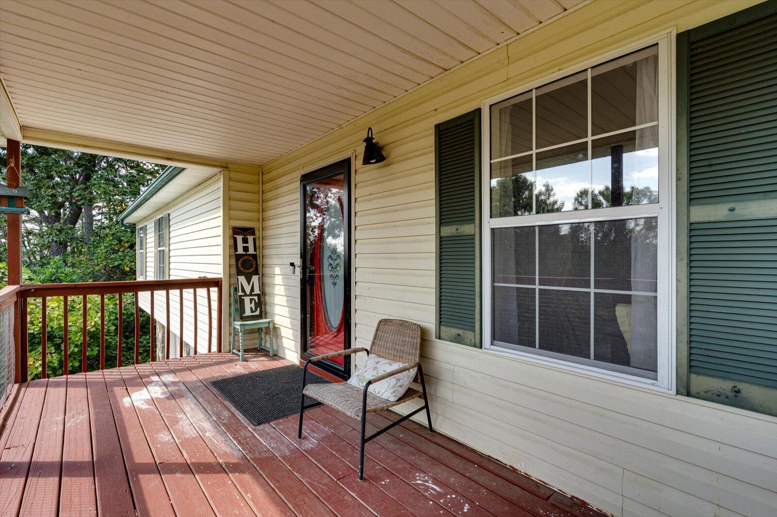 6701 Barclay Lane