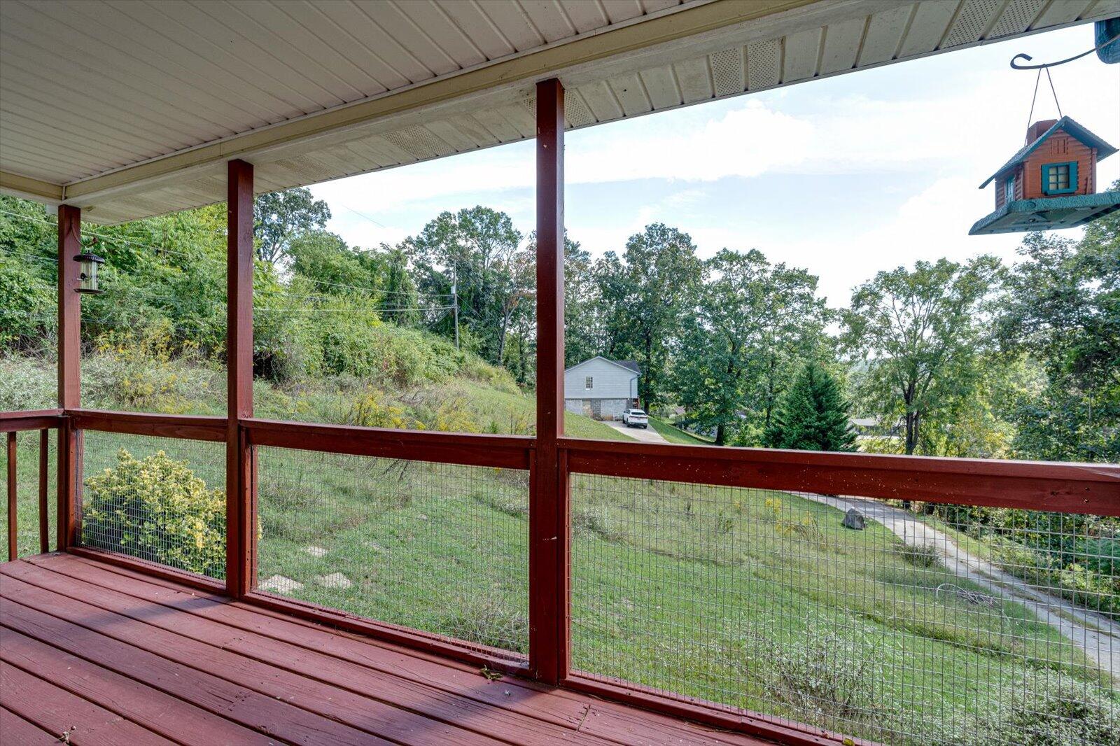 6701 Barclay Lane