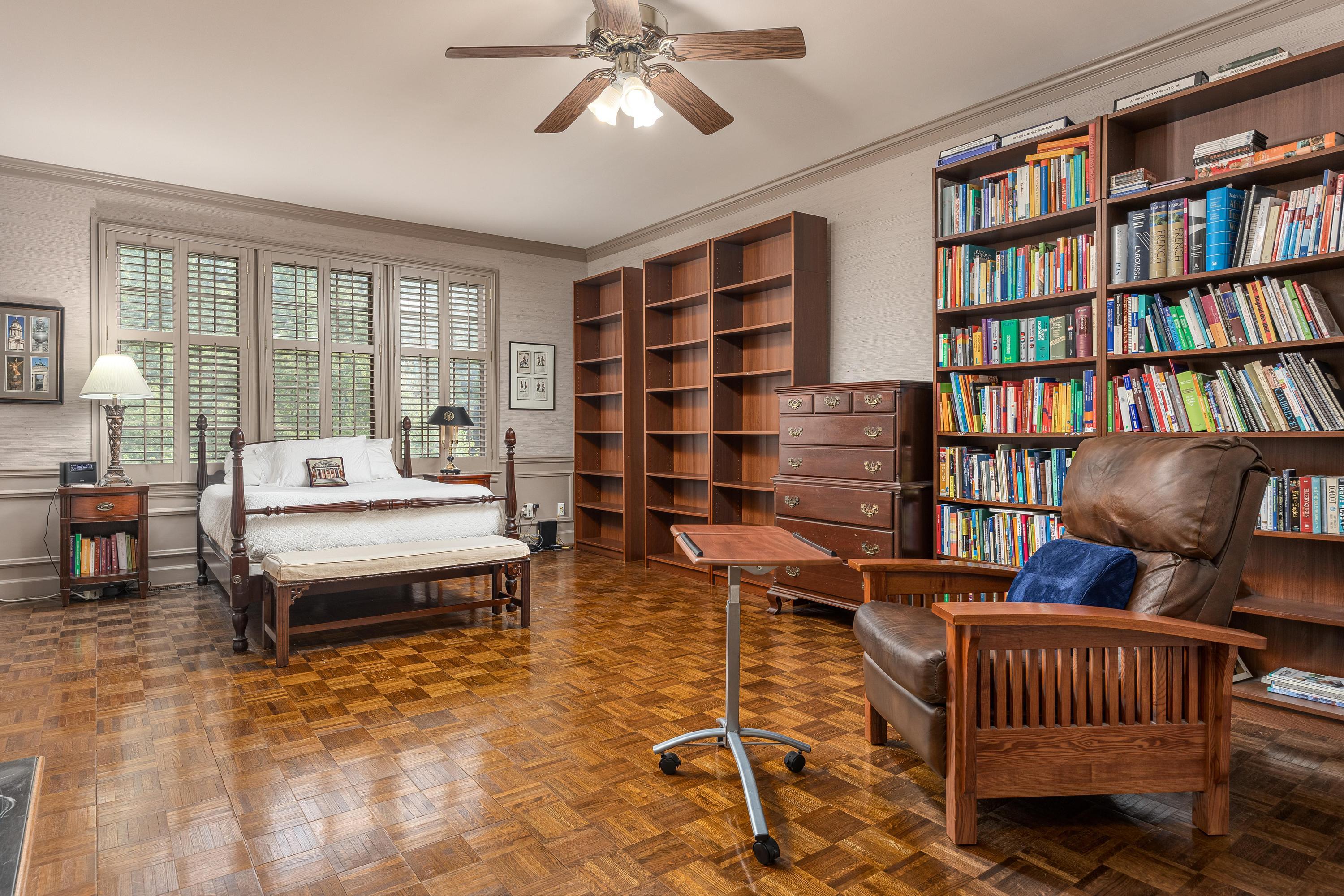100 Scenic Highway, 48