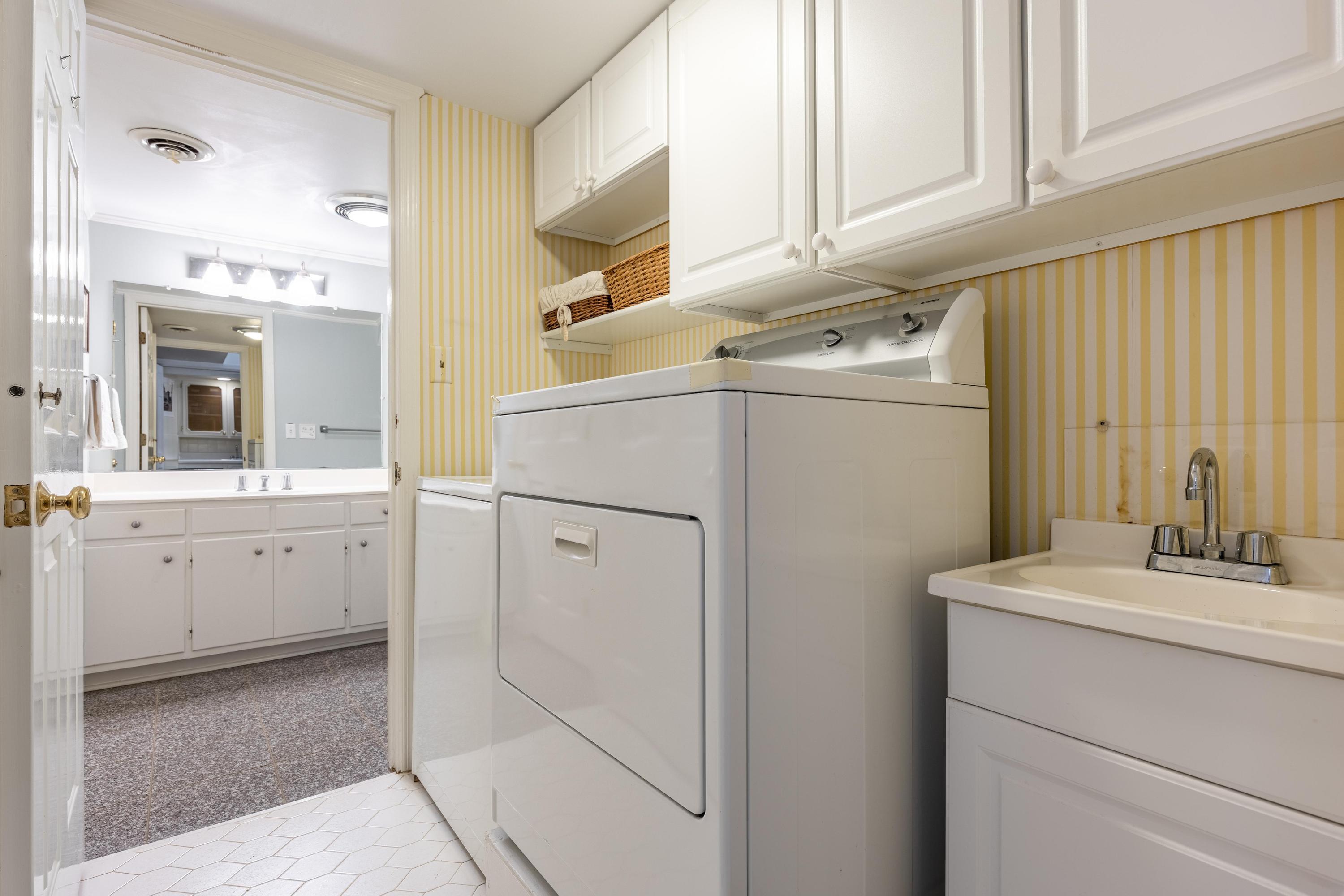 100 Scenic Highway, 48