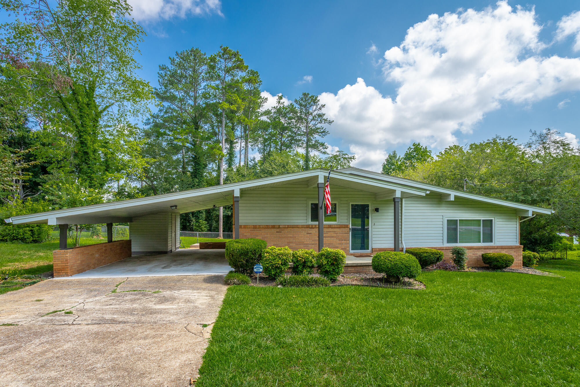 8027 Davidson Road