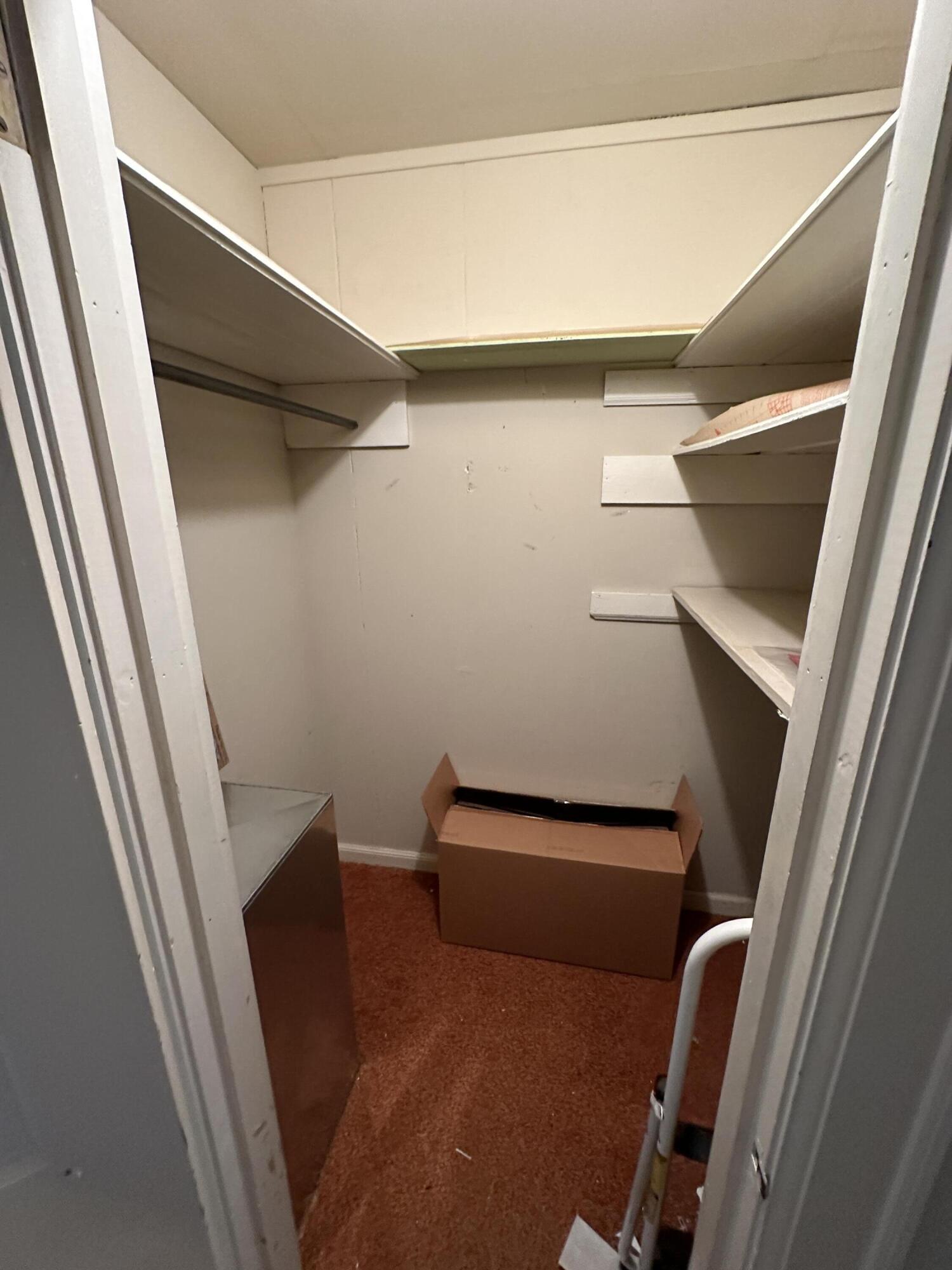 2027 Hickory Drive NW