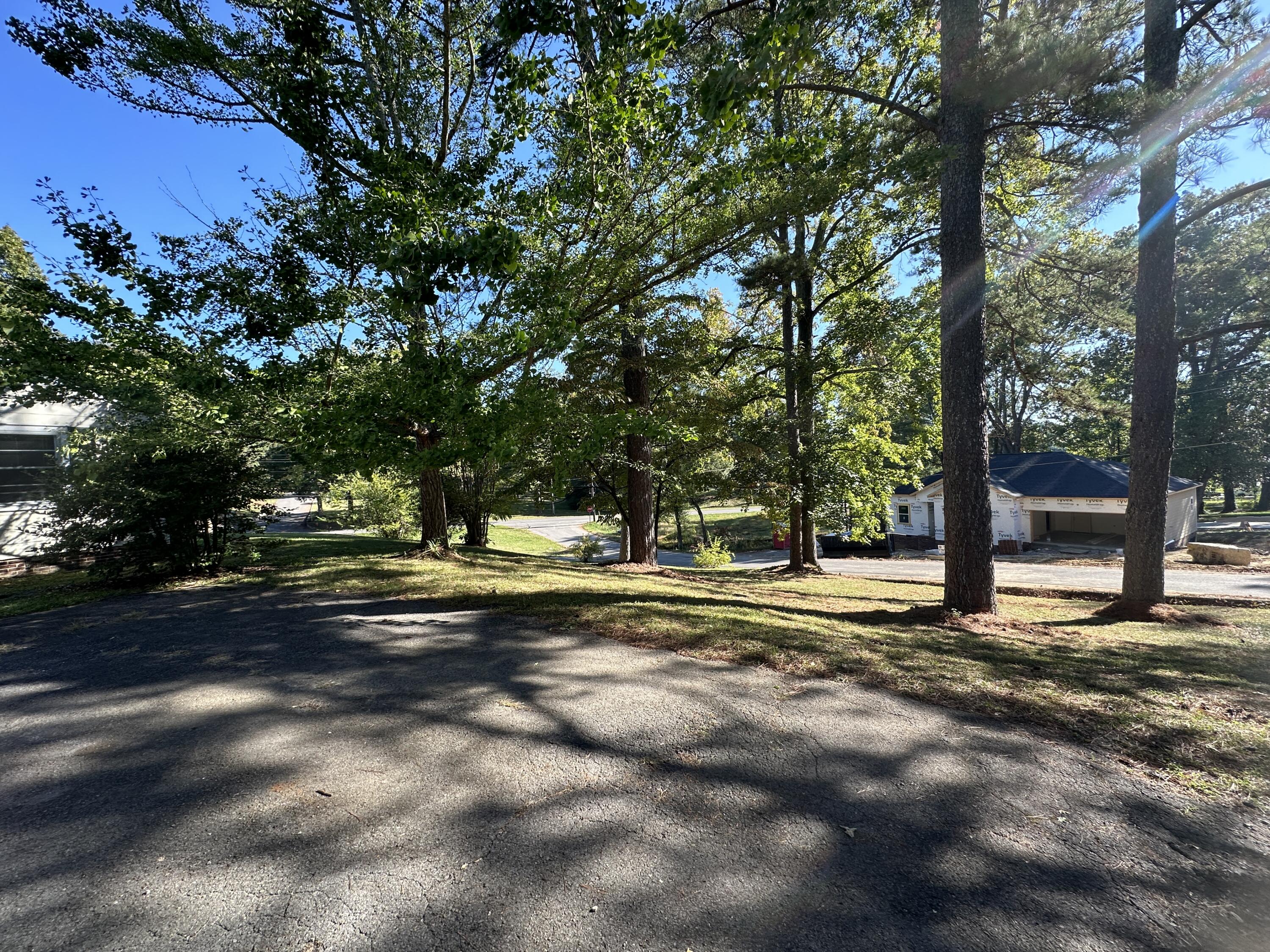 2027 Hickory Drive NW