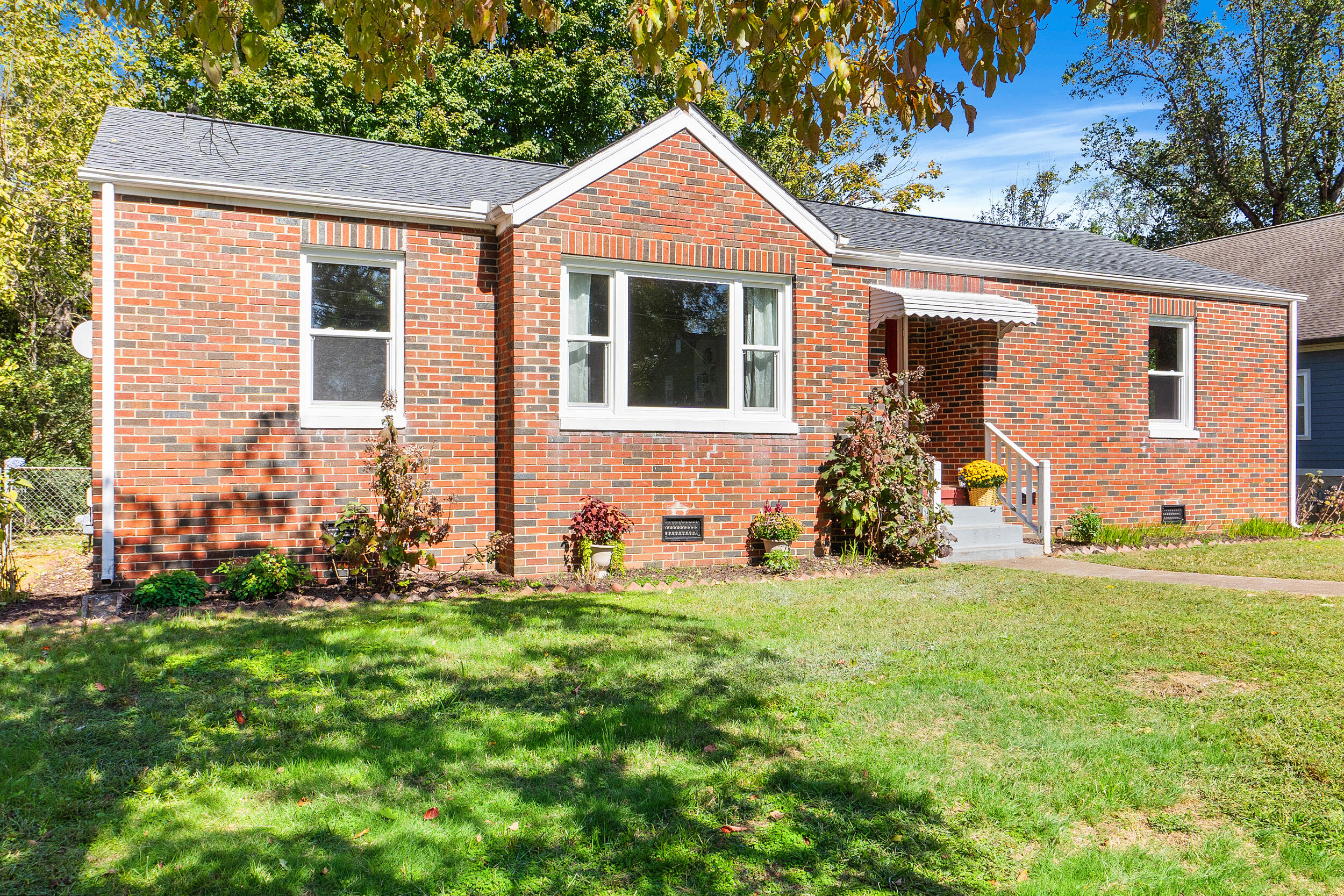 113 Pinehurst Avenue