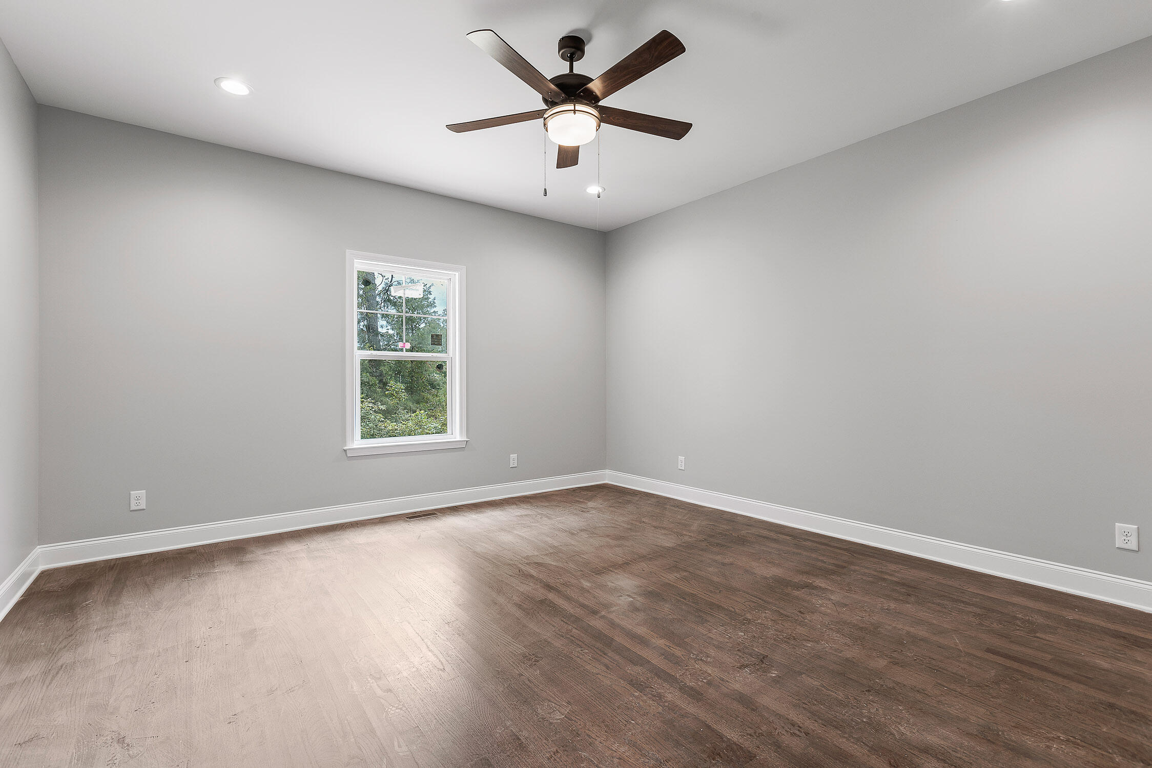 1844 Oakvale Drive