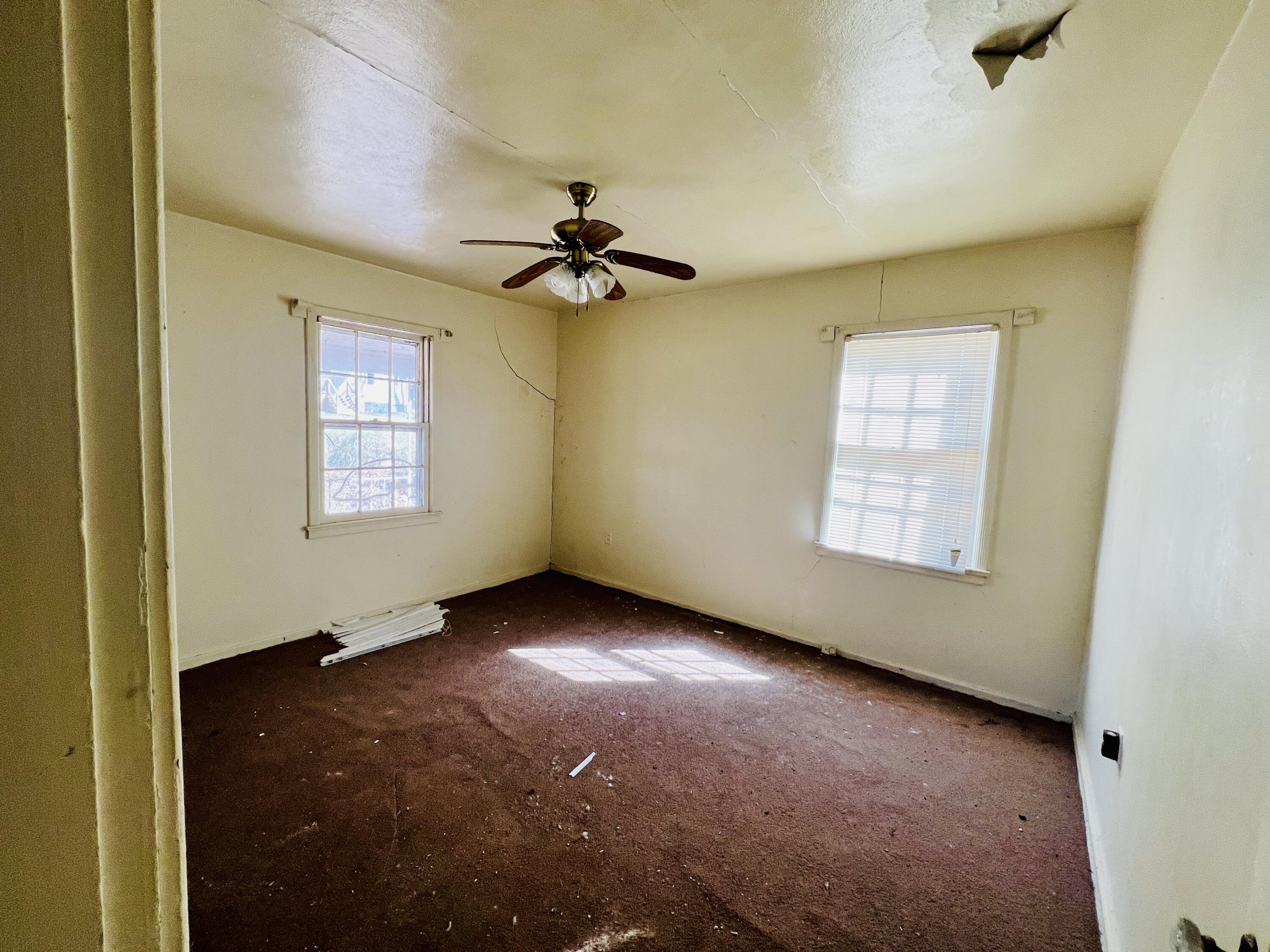 35 Agnes Avenue