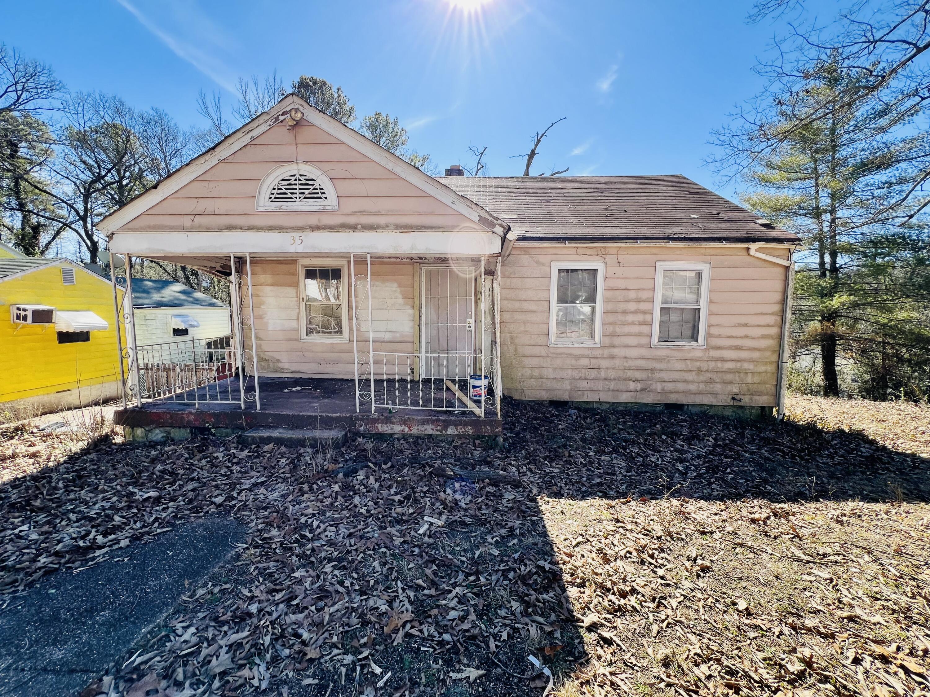 35 Agnes Avenue