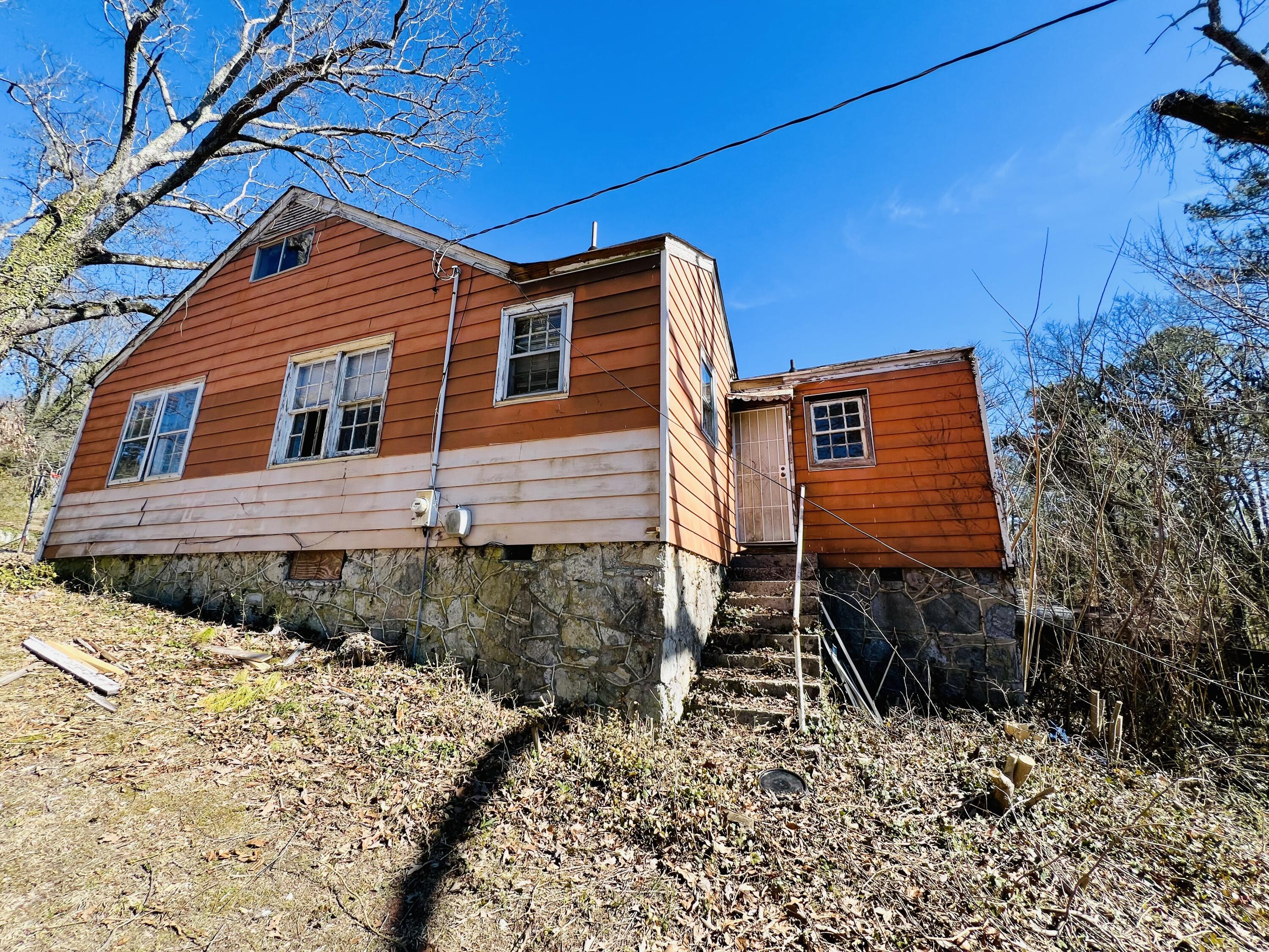 35 Agnes Avenue