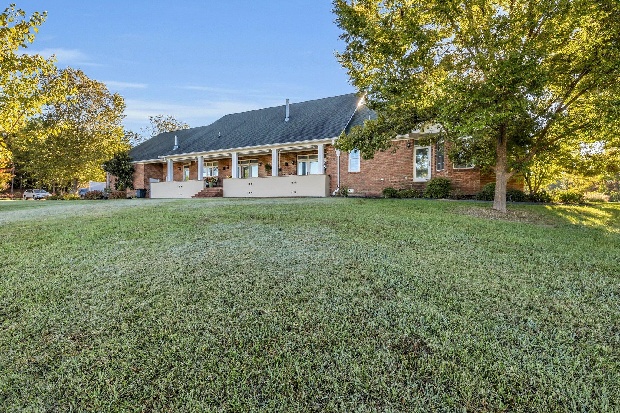 3022 Tunnel Hill Road