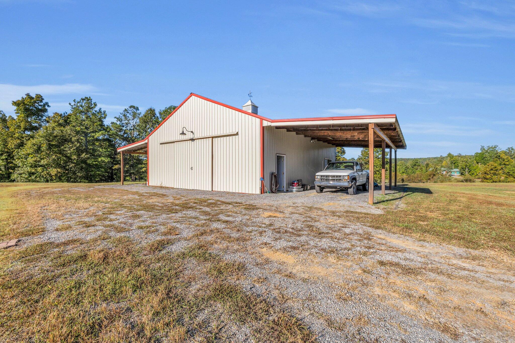 3022 Tunnel Hill Road