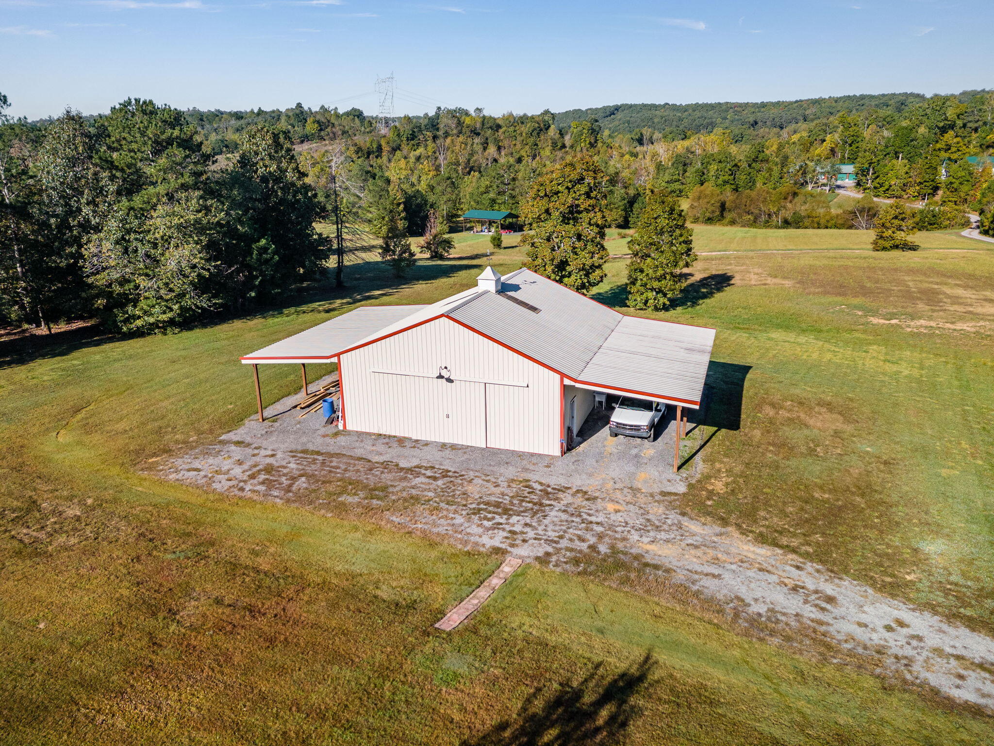 3022 Tunnel Hill Road