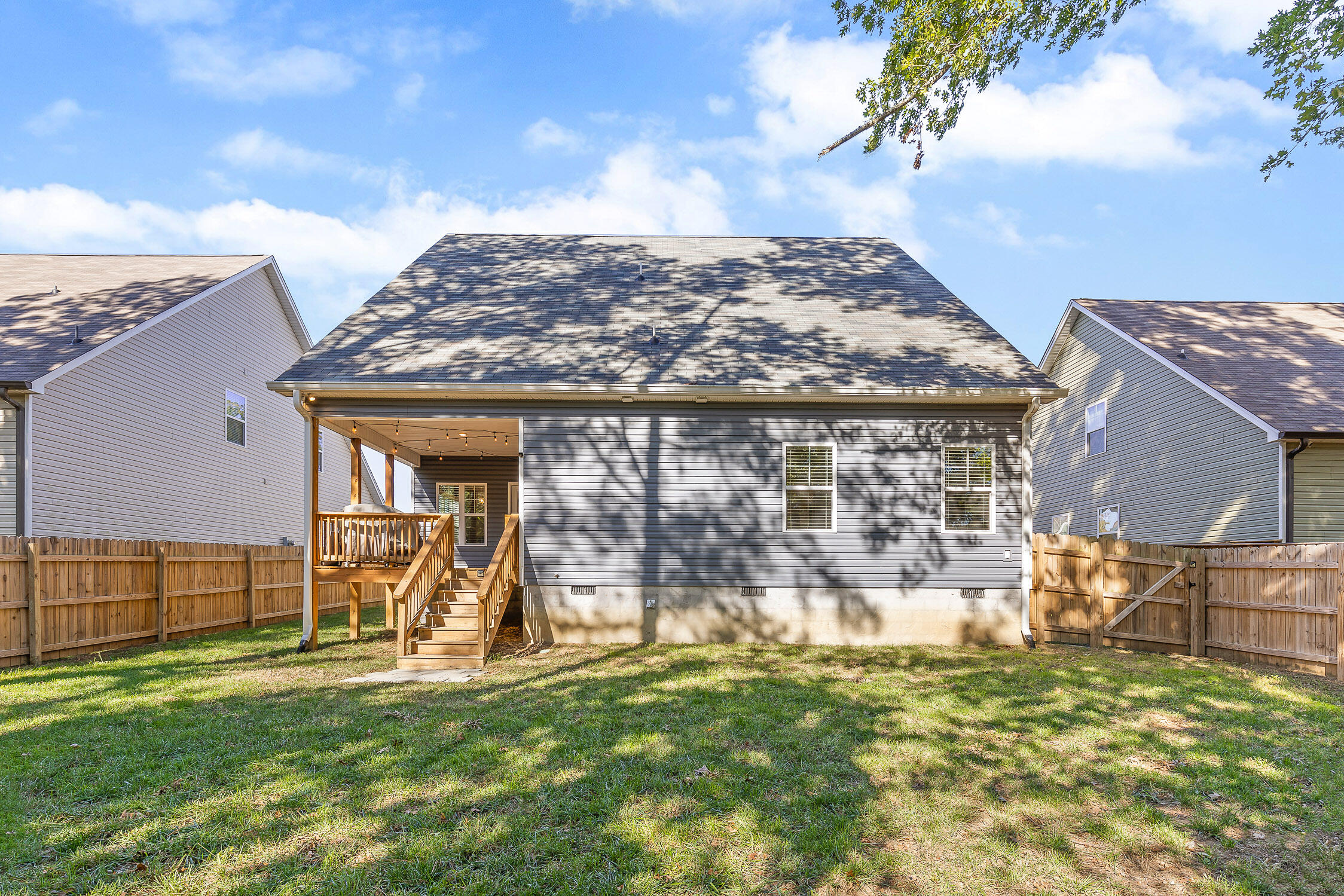 1806 Oakvale Drive