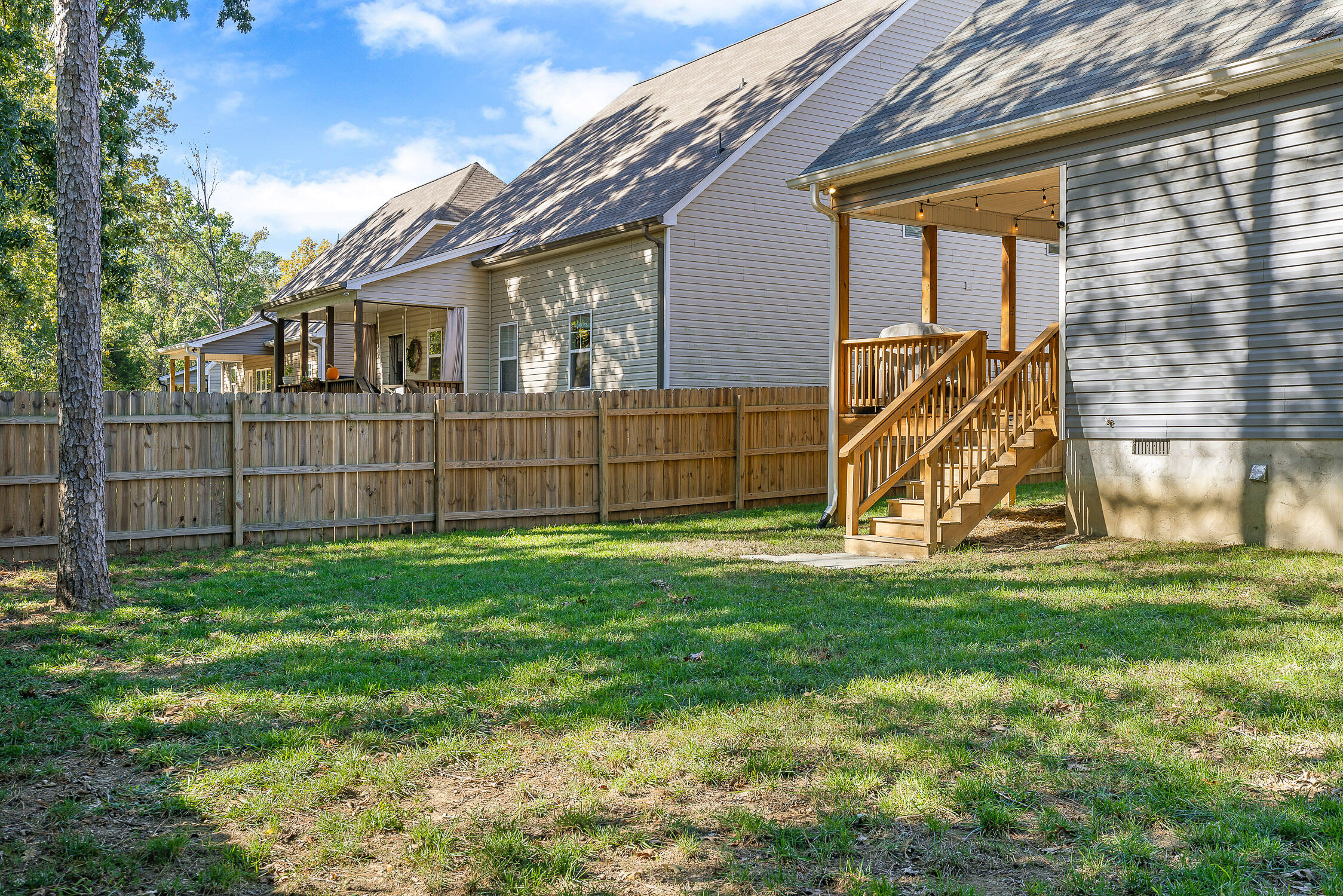1806 Oakvale Drive