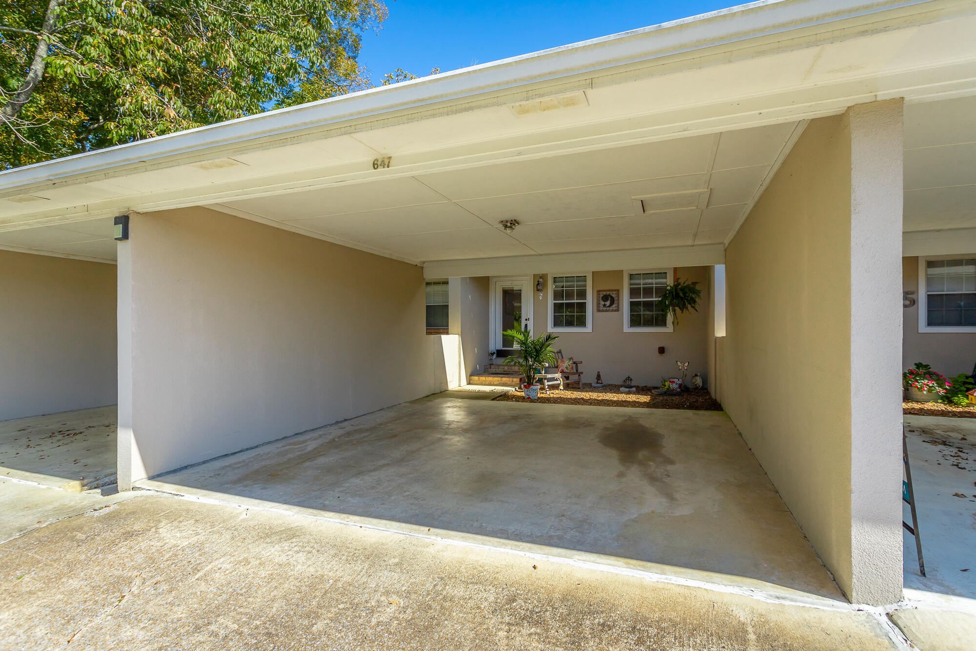 647 Westview Road
