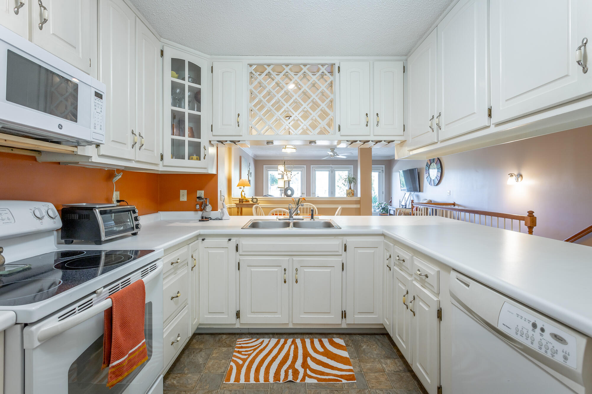 647 Westview Road