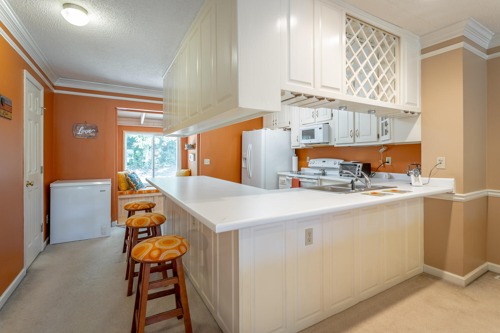 647 Westview Road