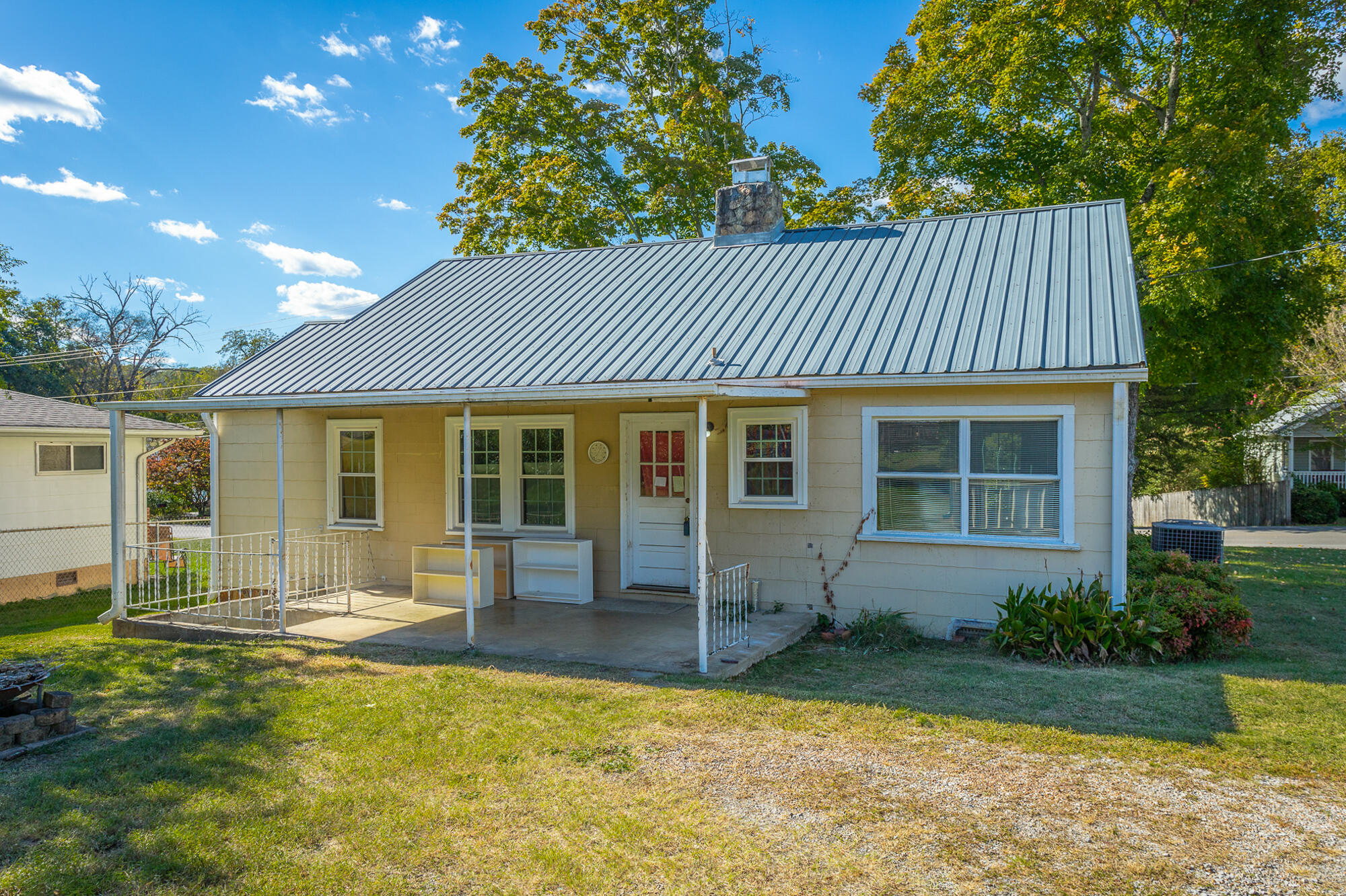 3314 Redding Road