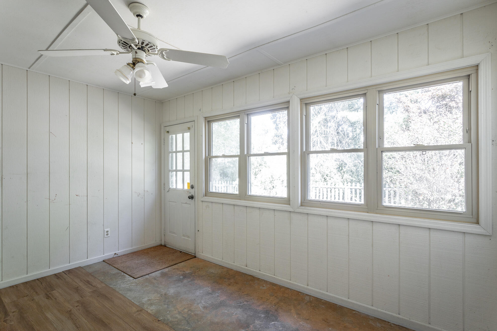 6761 Hickory Creek Road