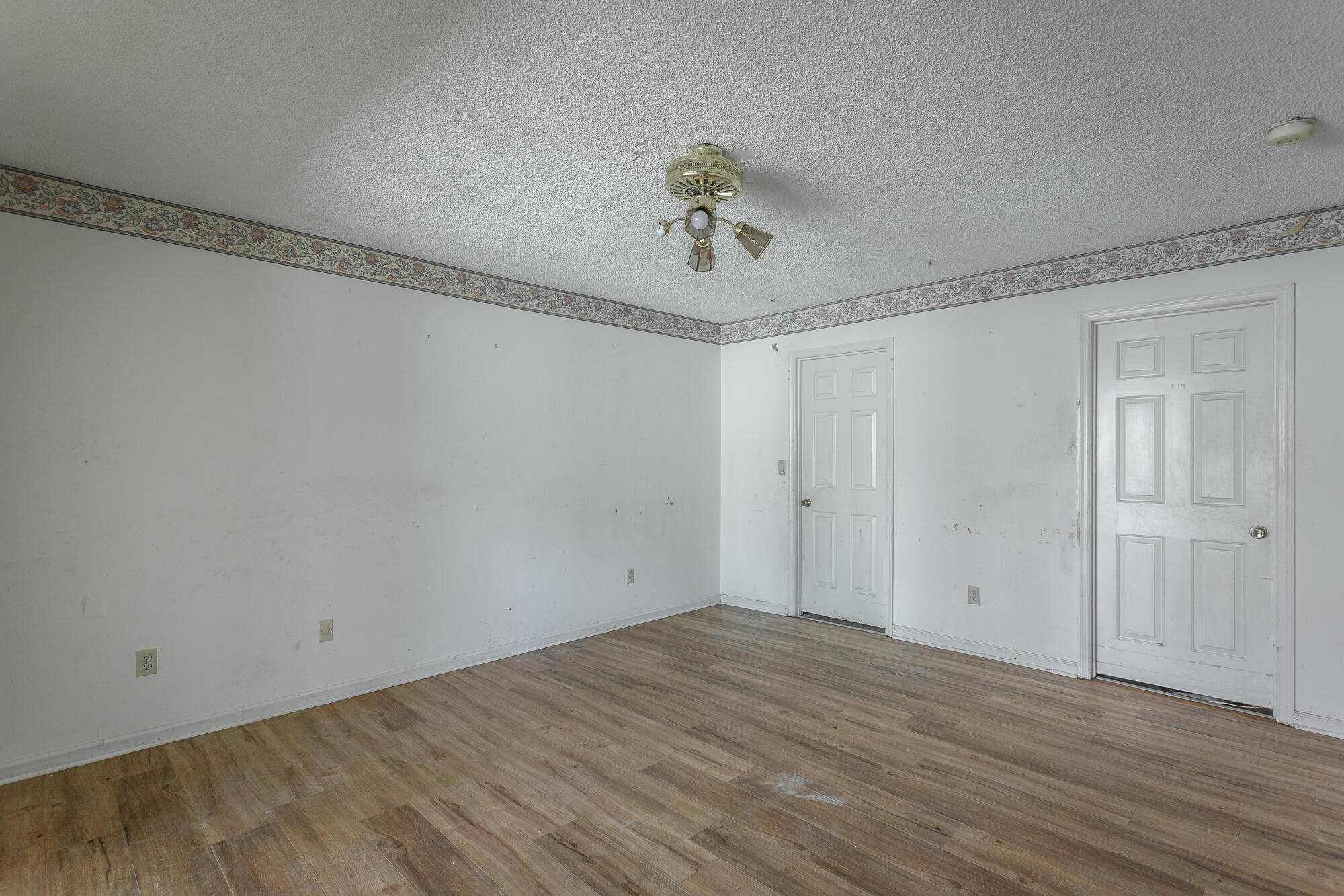 6761 Hickory Creek Road