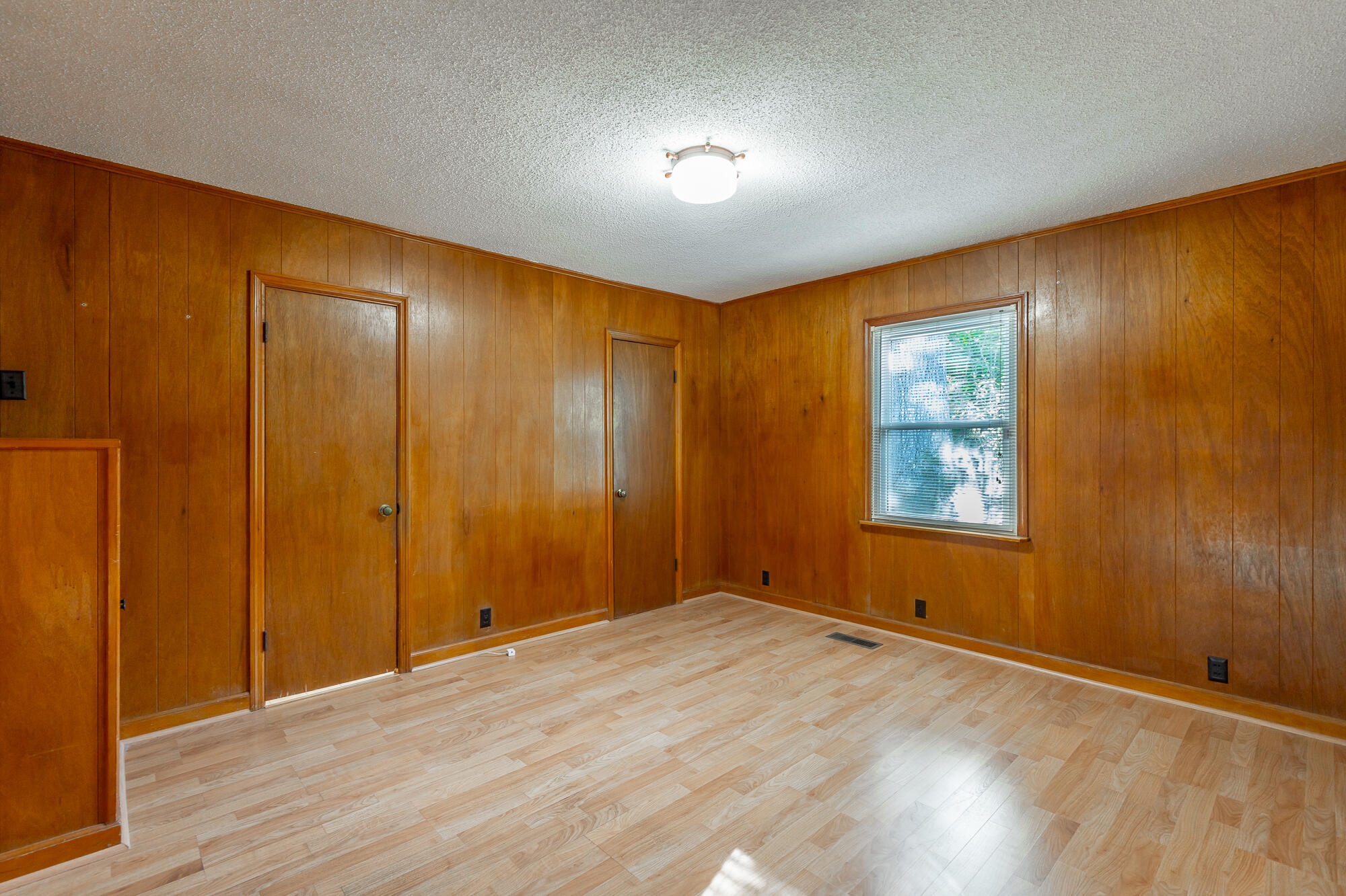 4002 Woodmont Drive