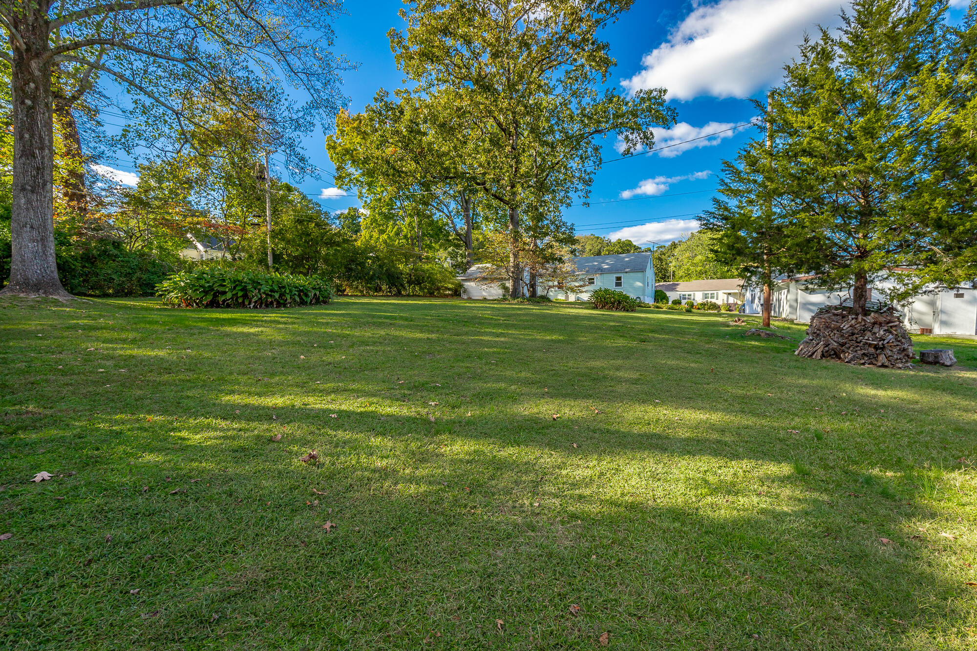 4002 Woodmont Drive