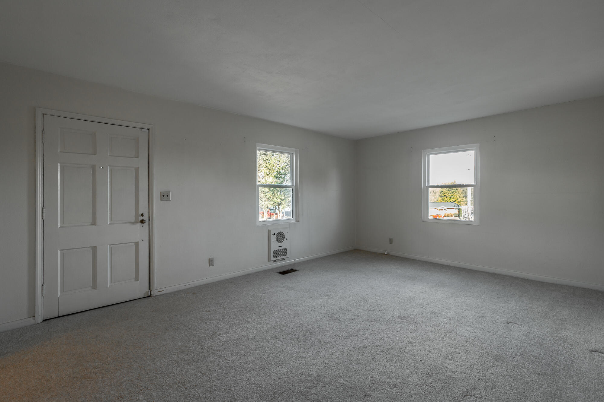 4002 Woodmont Drive