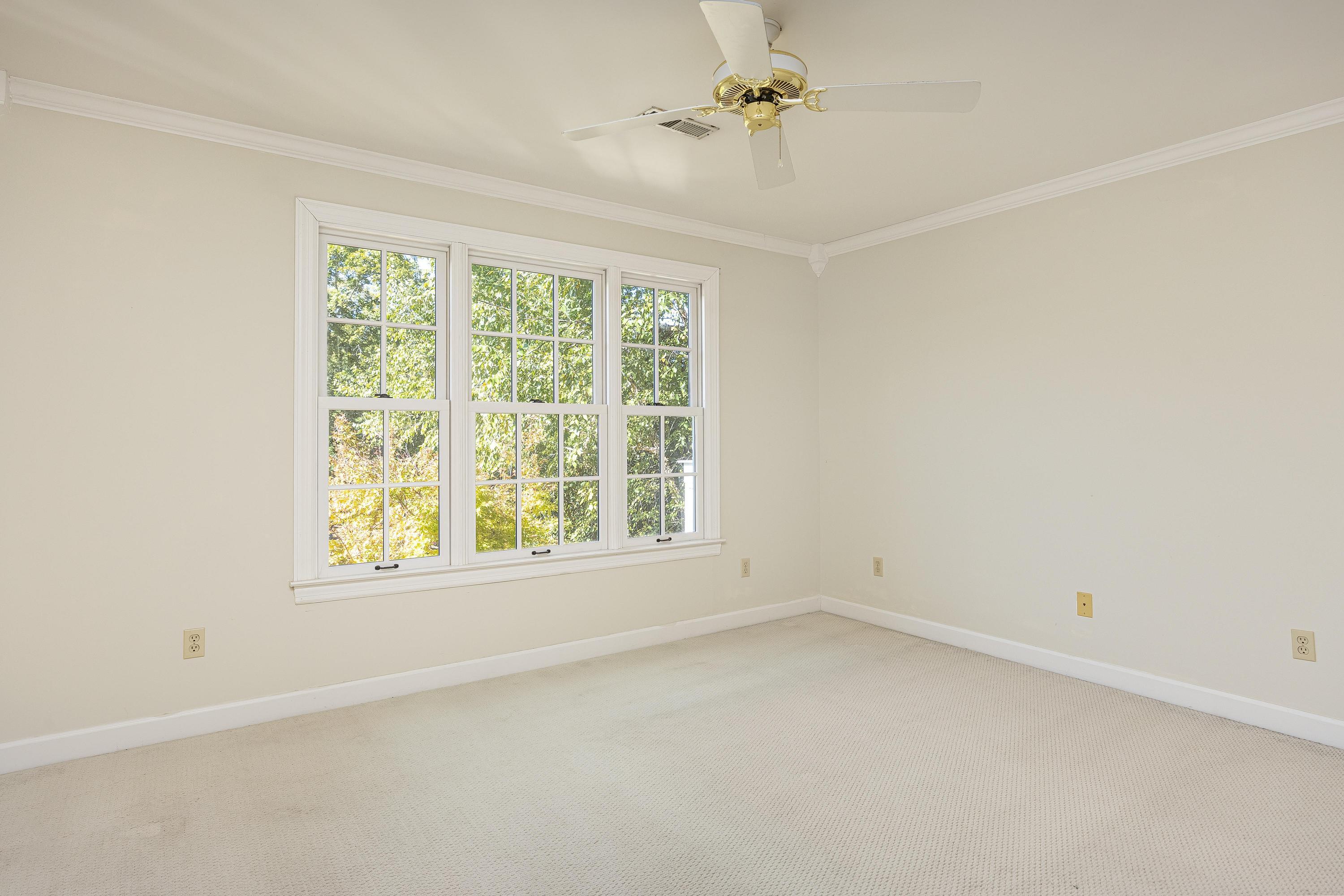 2015 Riverwood Drive