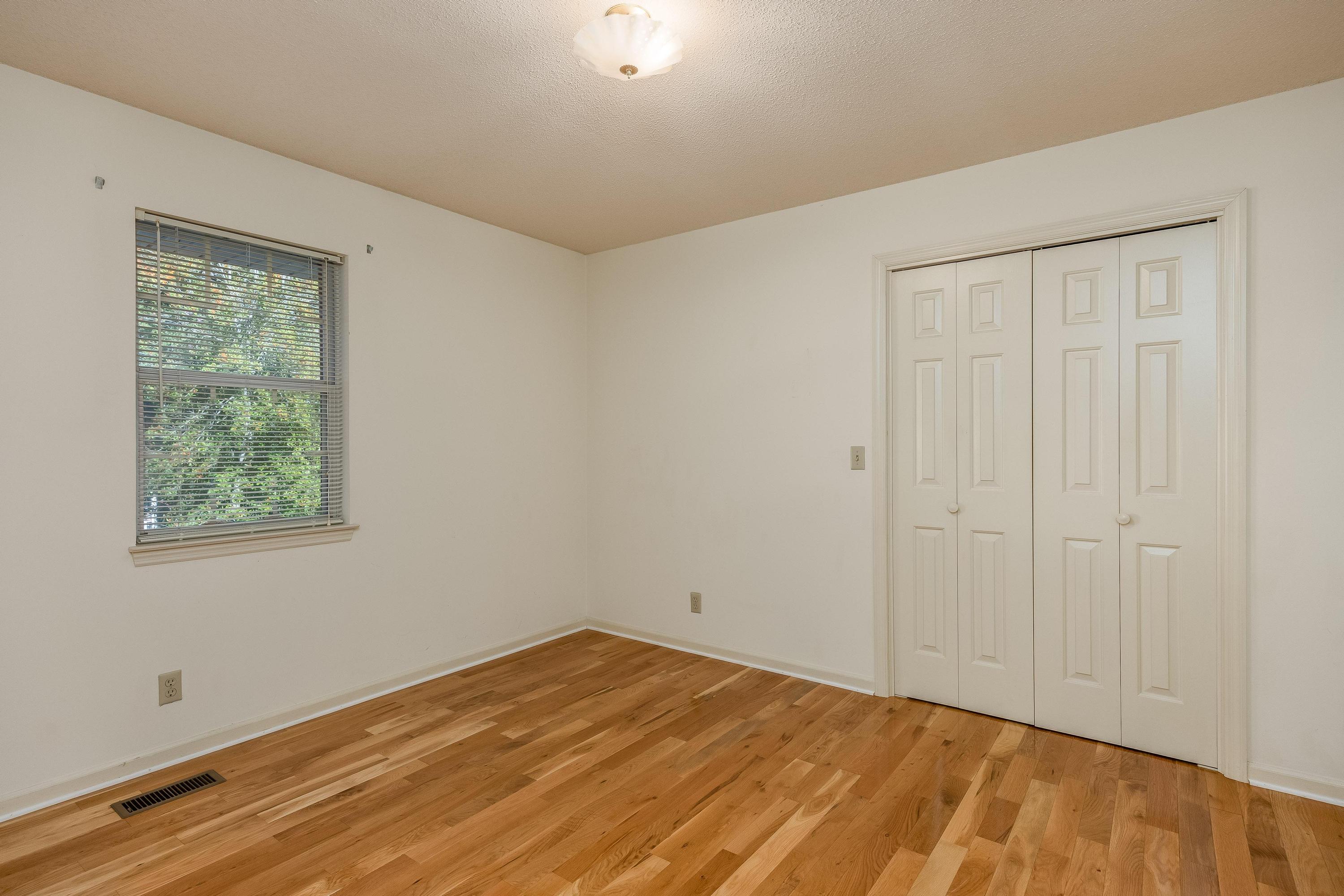 2124 Port Royal Drive